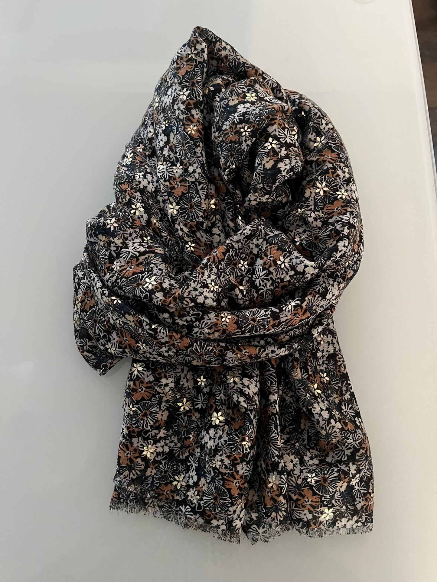 Foulard Femme doux et chaleureux Mode - Couleur Bleu ou de couleur noir
