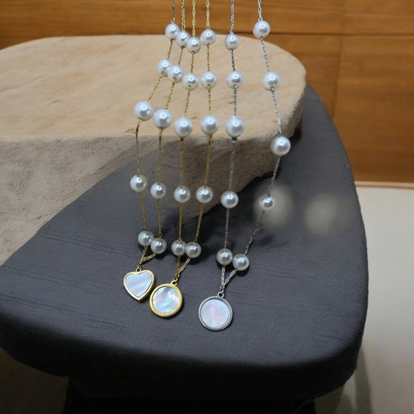 Collier chaine fine de perles Tendance avec pendentif - Elégance - Acier inoxydable doré ou argenté