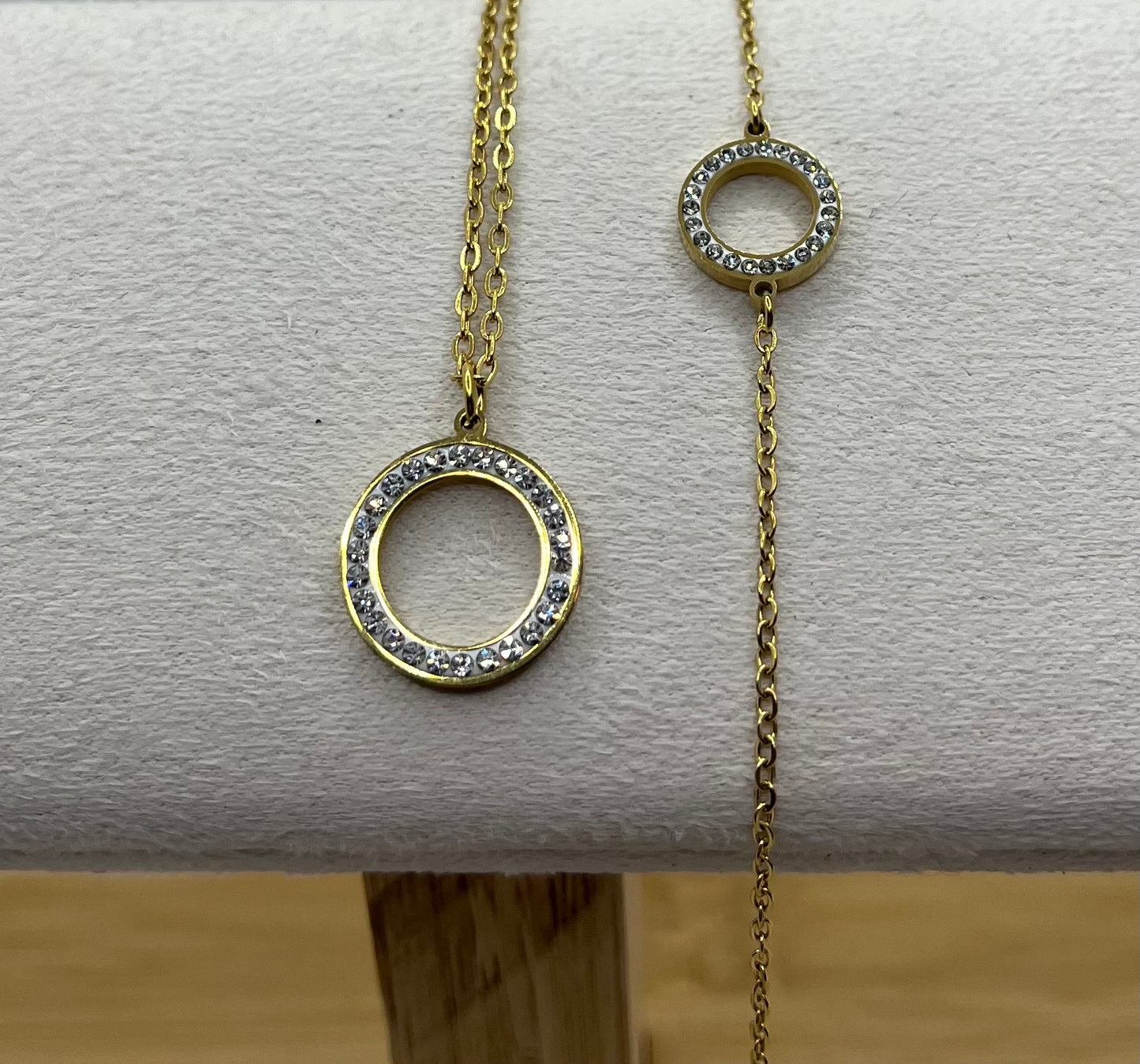 Ensemble Bijoux Femme Collier + Bracelet Chaine fine Pendentif Anneau orné de strass brillant - Acier Inoxydable - Doré