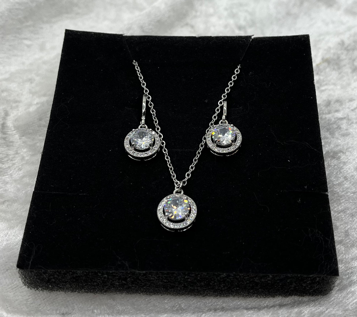 Ensemble Bijoux Femme - Collier + Boucles d'oreilles Pendentif Brillant orné de strass - Acier inoxydable Argenté