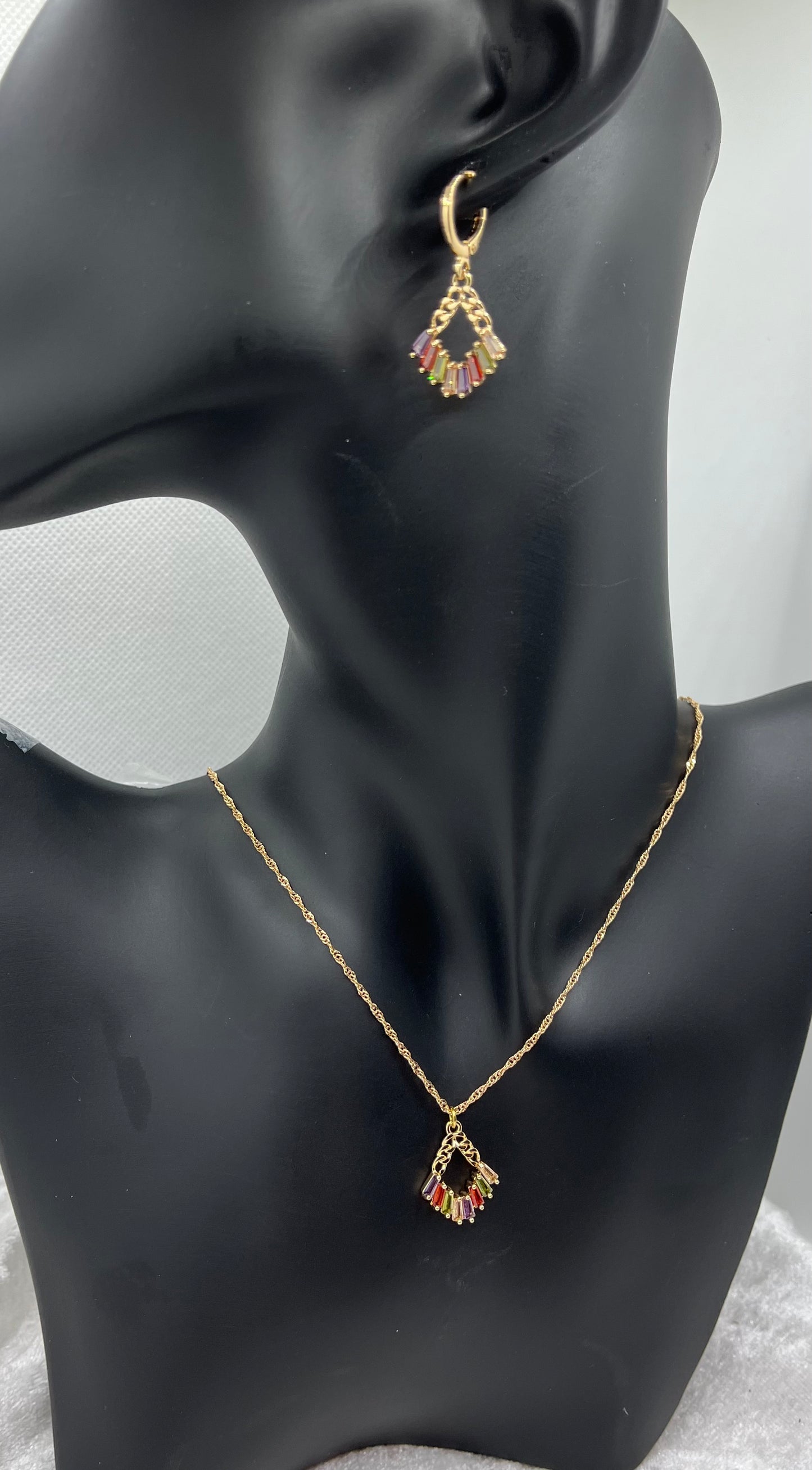 Ensemble Bijoux Femme - Collier chaine + Boucles d'oreilles - Pendentif éventail orné de brillant - Acier Inoxydable Doré