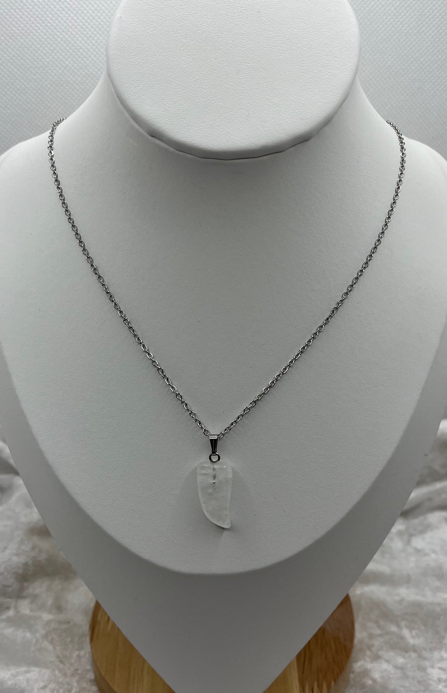 Collier Chaine En Acier inoxydable Argenté - Pendentif pointe en Pierre Naturelle