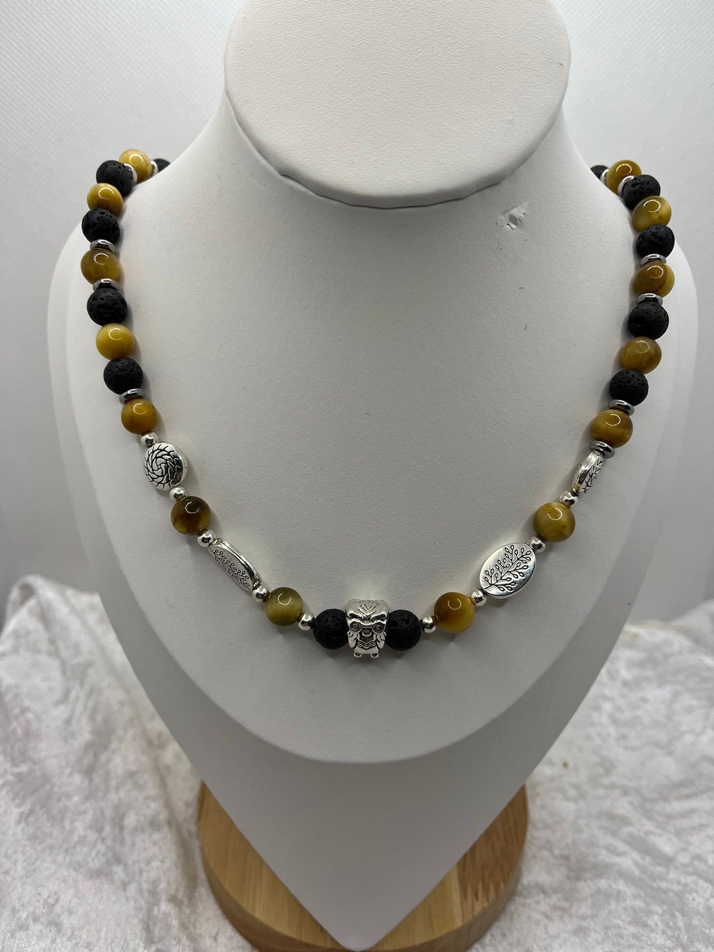 Collier en Pierre Naturelle - Oeil de Chat et Pierre de Lave - Fait Main