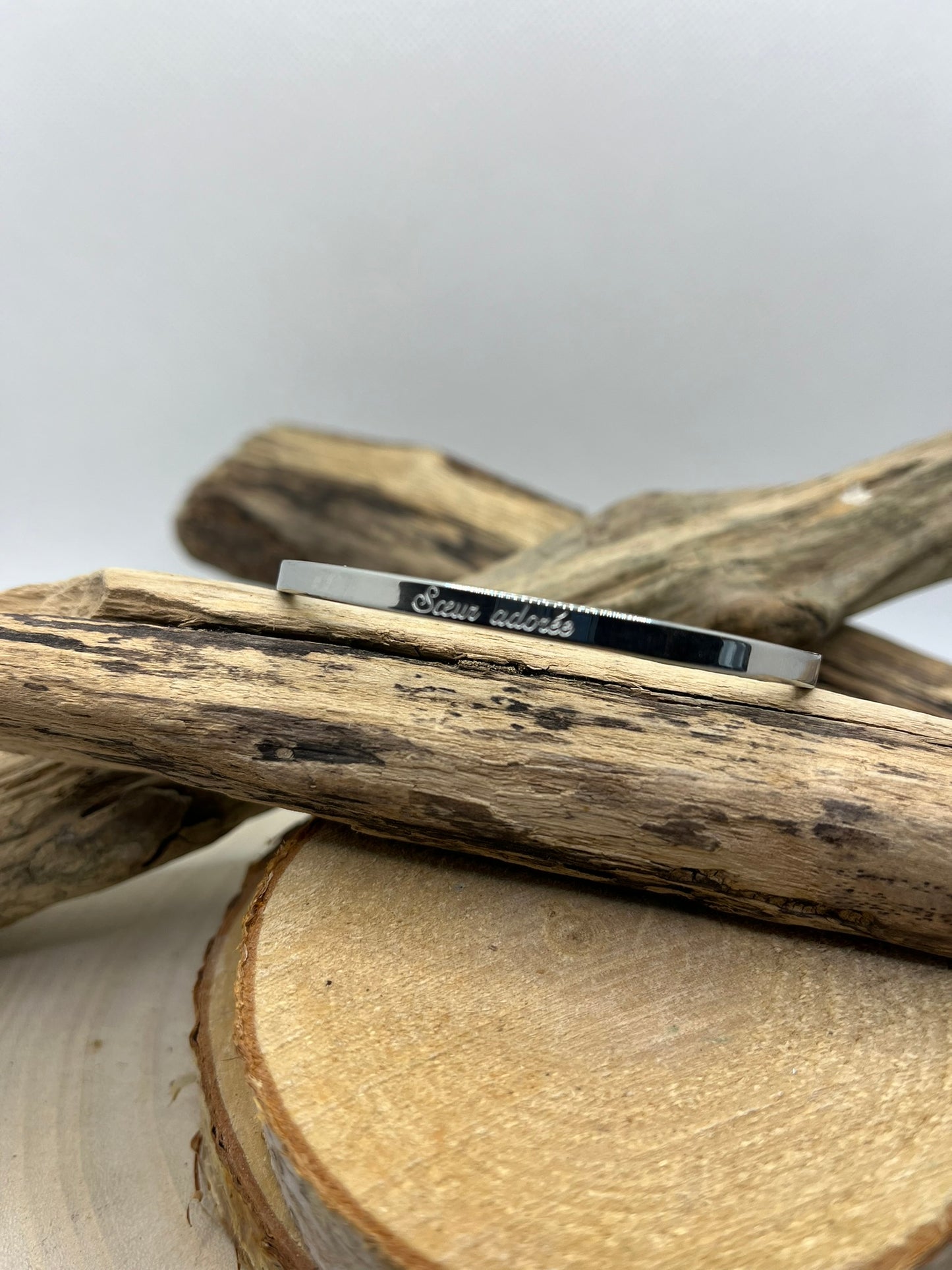 Bracelet Jonc message Femme ( Soeur adorée ) - Acier inoxydable en doré ou en Argenté