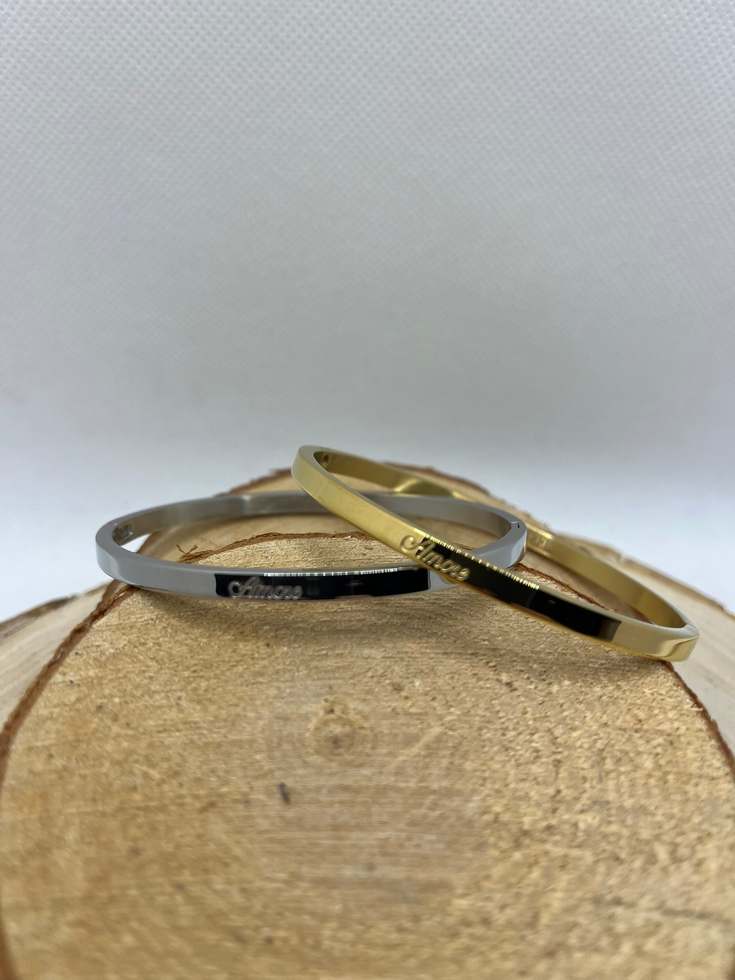 Bracelet Jonc à Message Personalisé ( Amore ) - Acier Inoxydable doré ou en Argenté