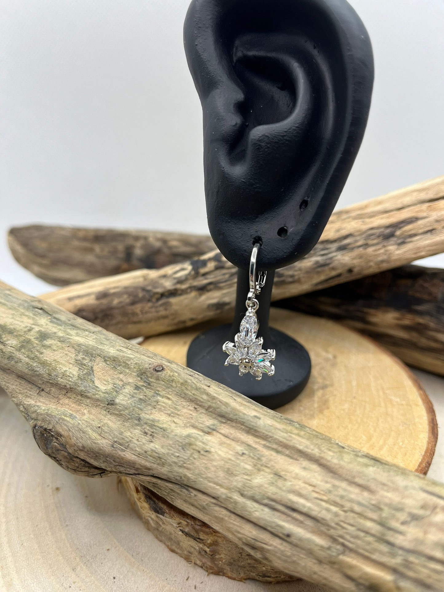 Boucles d'oreilles créoles avec un très chic pendentif ornée de strass brillant - Acier inoxydable