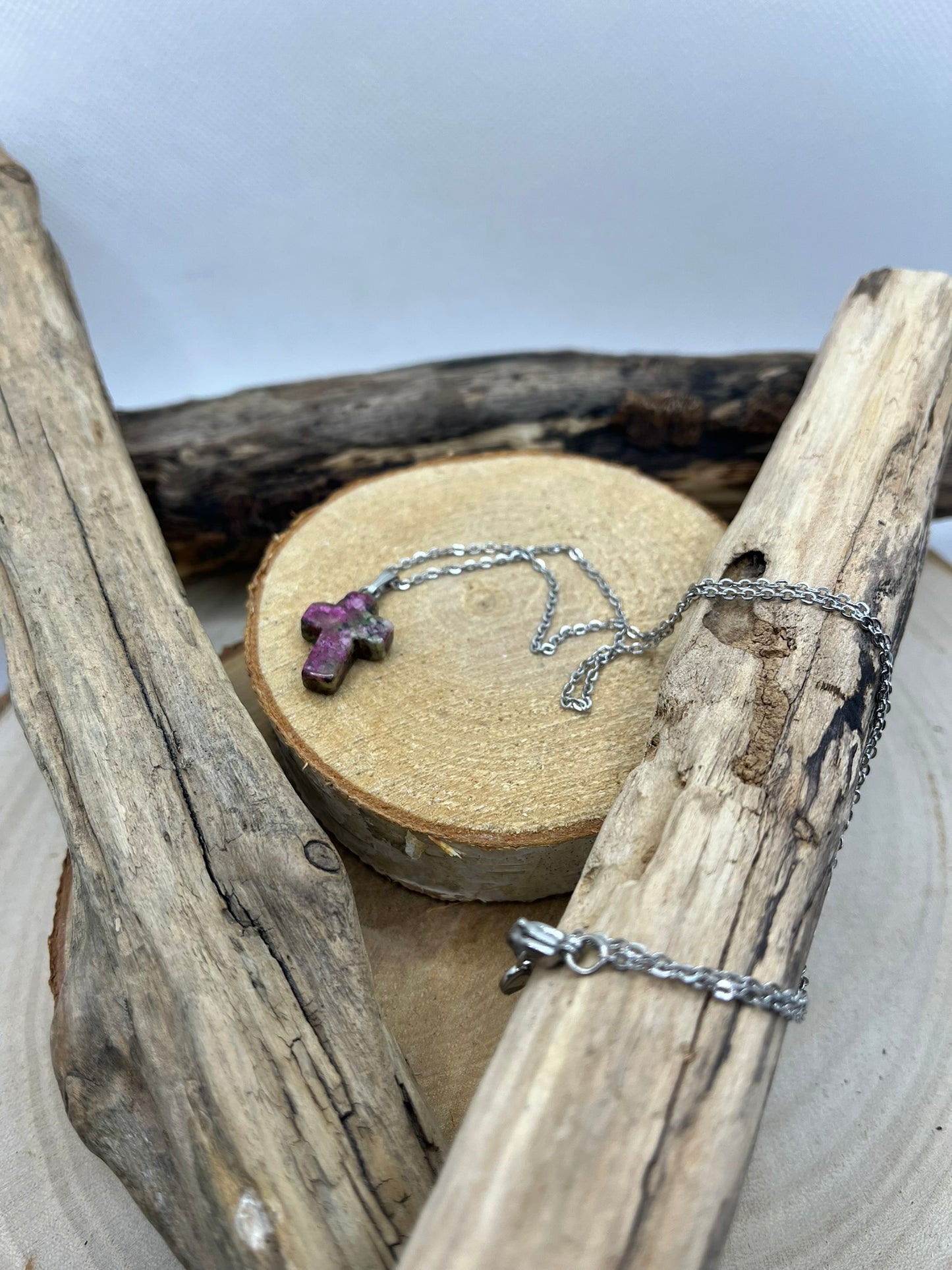 Collier Chaine en Acier Inoxydable - Pendentif Croix en Pierre Naturelle