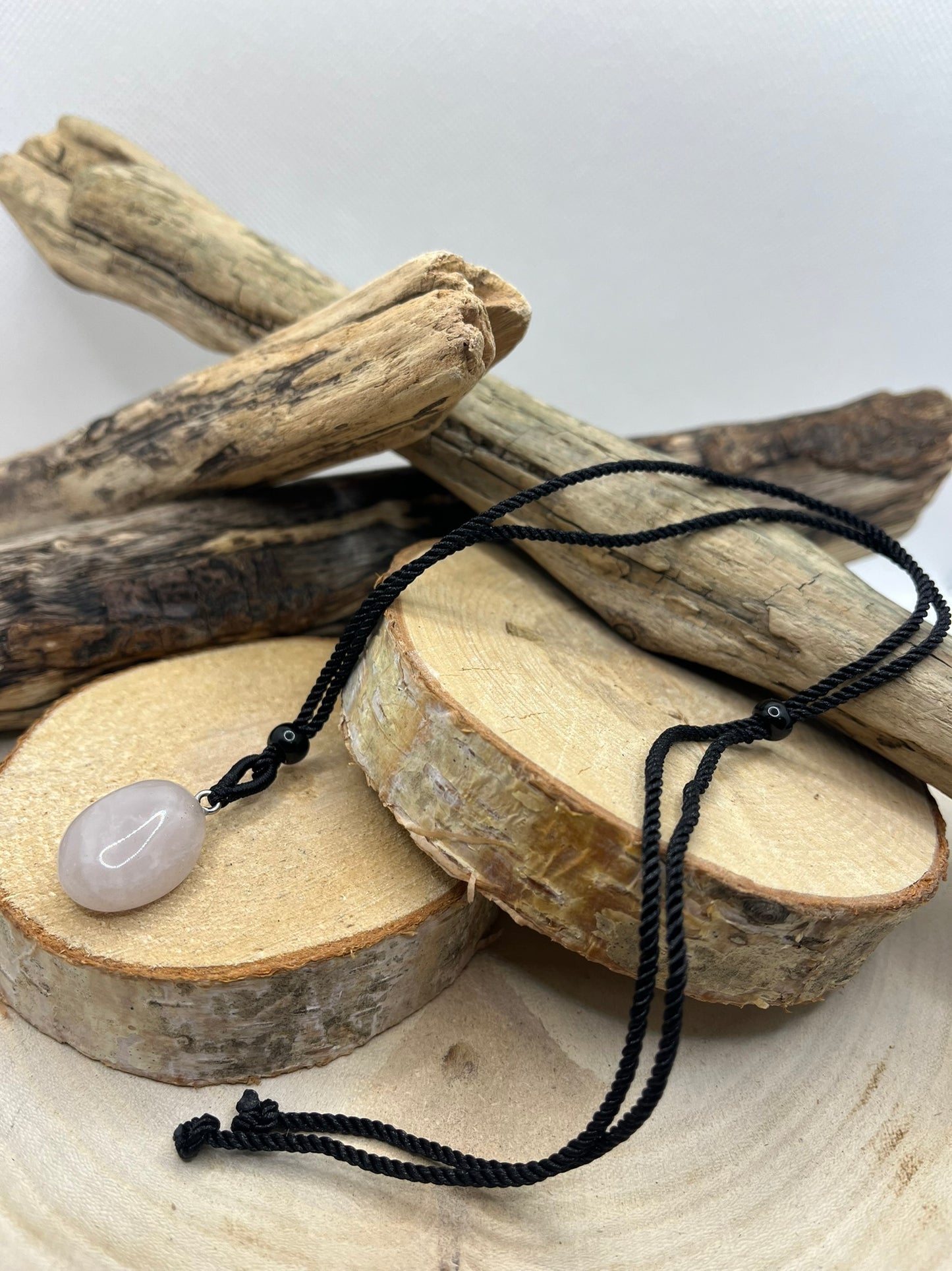 Collier sur Cordon noir réglable - Pendentif en Pierre Naturelle Pierre de Lune