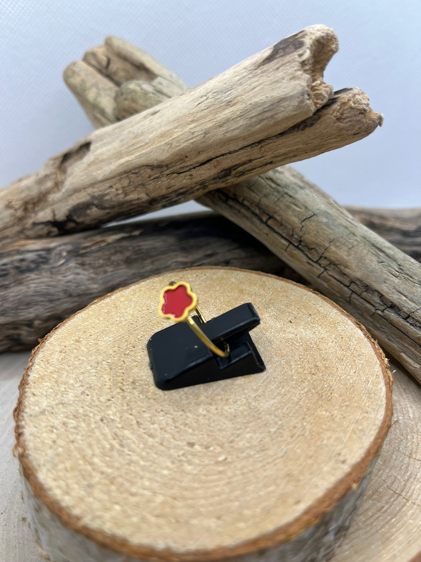 Bague fine ornés d'une fleur en Acier inoxydable ajustable - Doré