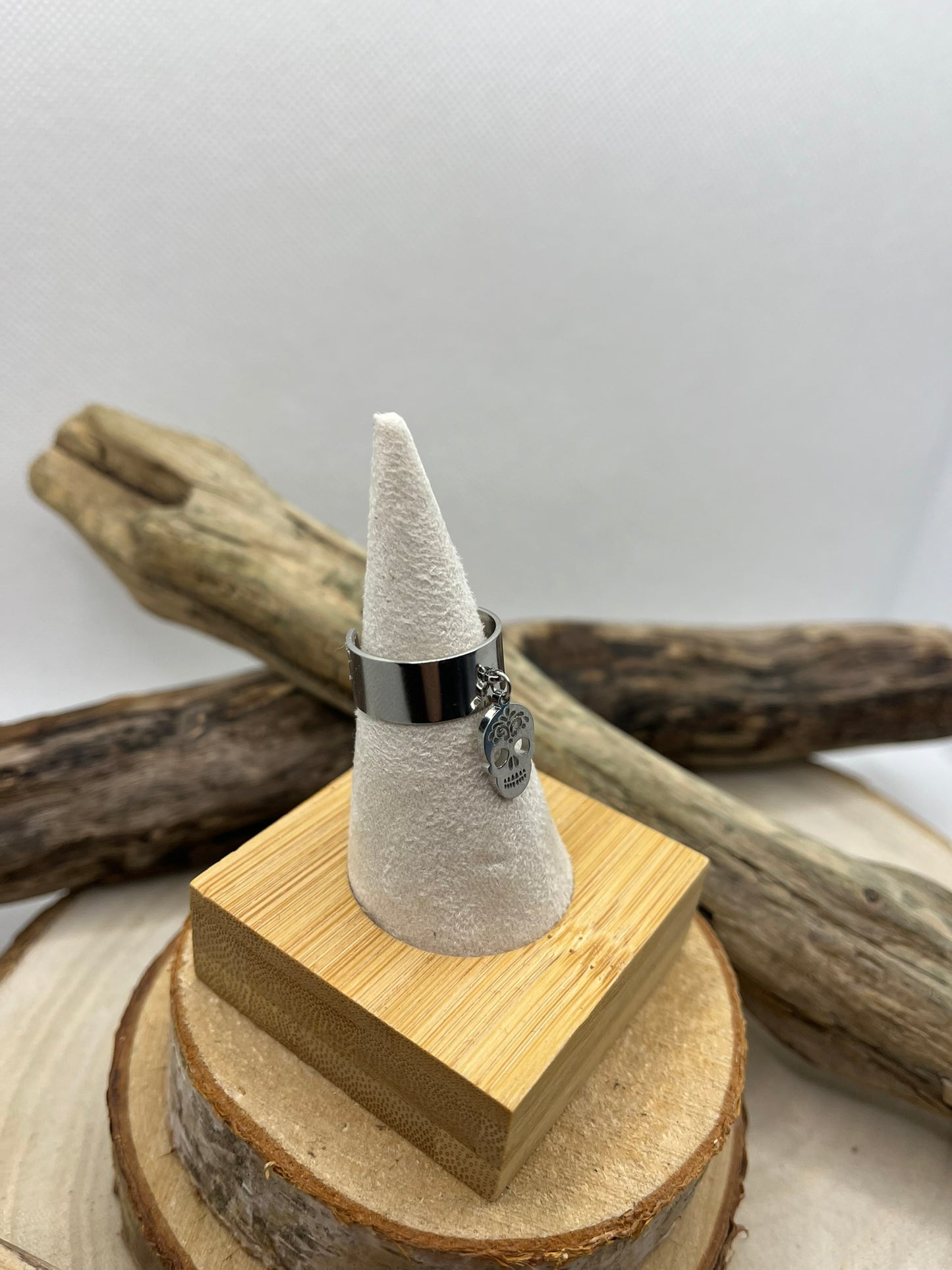 Bague en Acier Inoxydable ajustable mode - Pendentif Tête de mort - Argenté