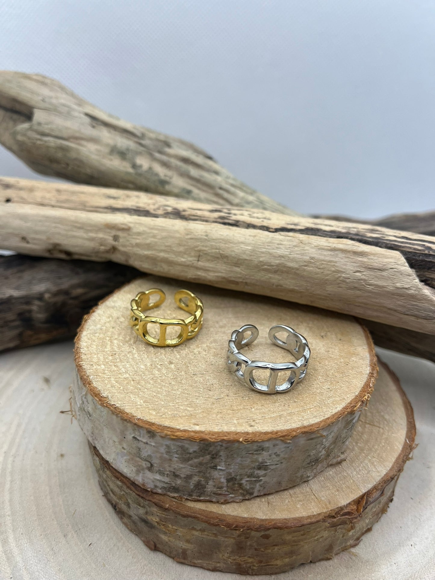 Bague en acier inoxydable tendance de couleur Doré et de Couleur Argenté ajustable à la mode