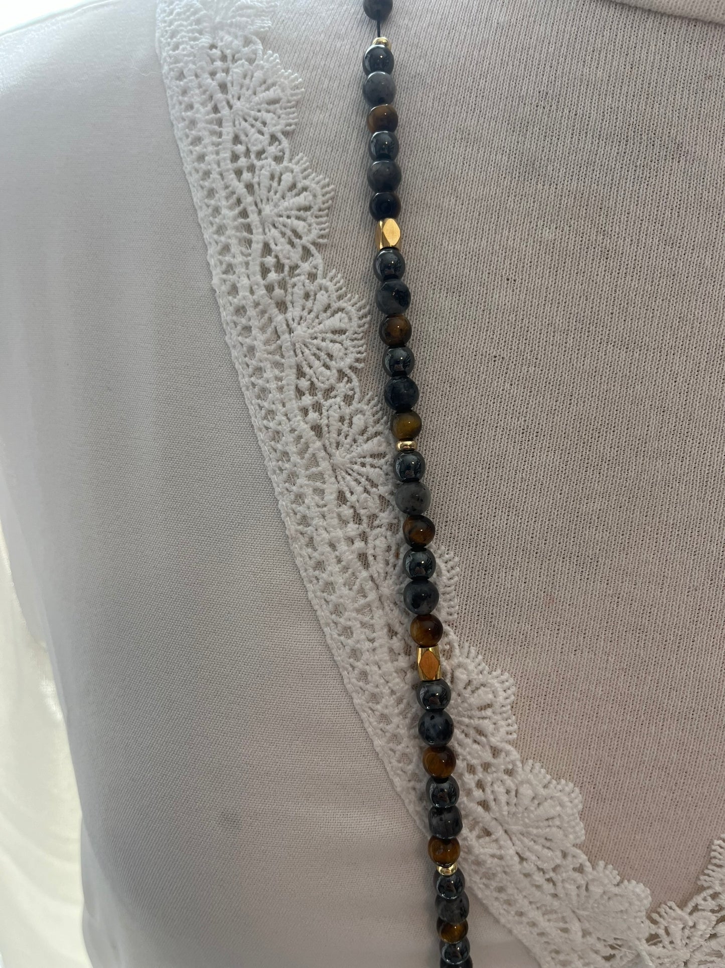 Cordon de Téléphone en perles de pierres naturelles - Hématite, Labradorite et Oeil de Tigre - Fait main