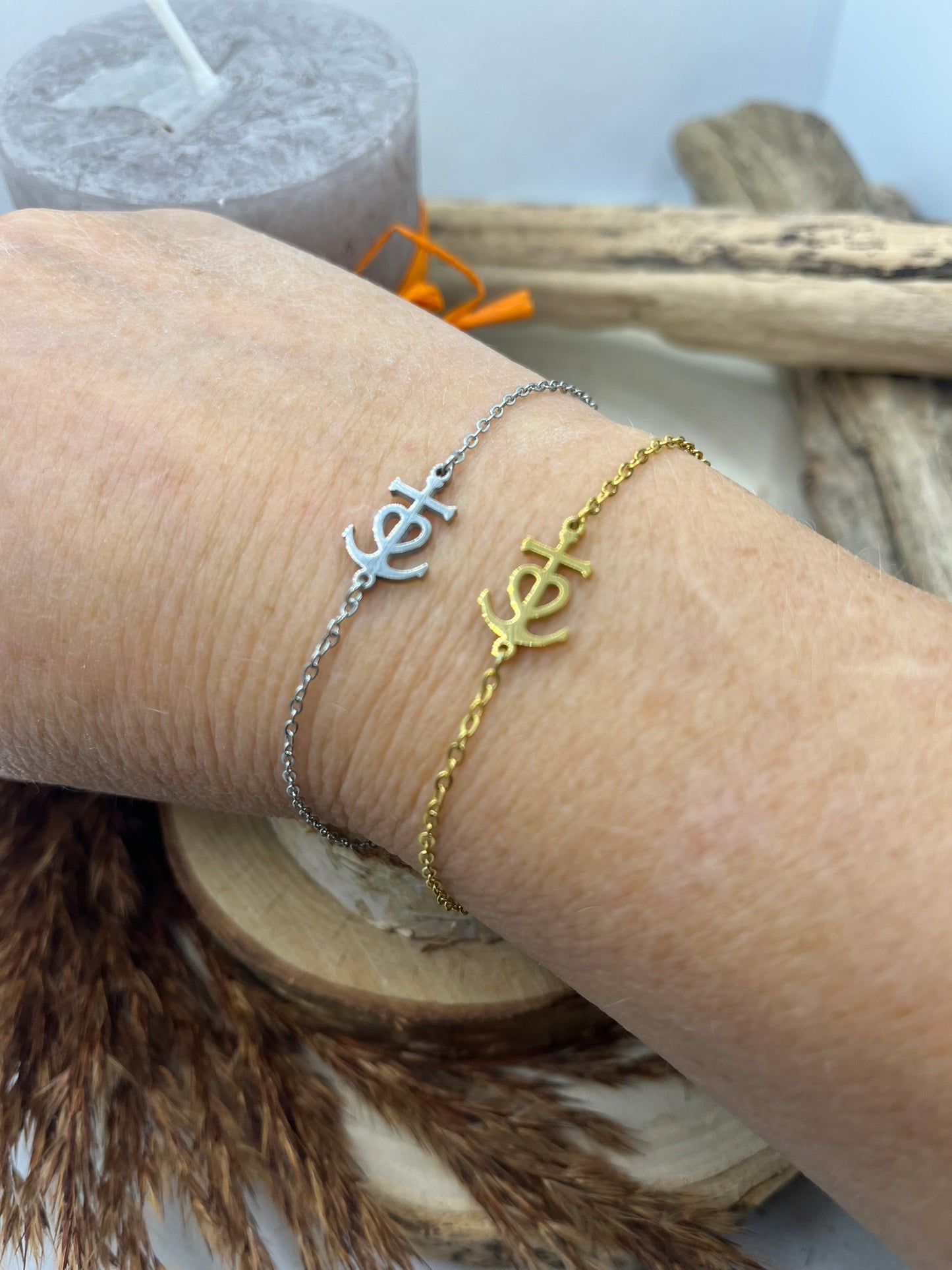 Bracelet chaine fine Croix de camargue - Acier inoxydable Doré ou en Argenté
