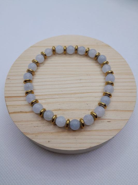 Bracelet en Pierre Naturelle - Aigue Marine - Perles de sépération doré
