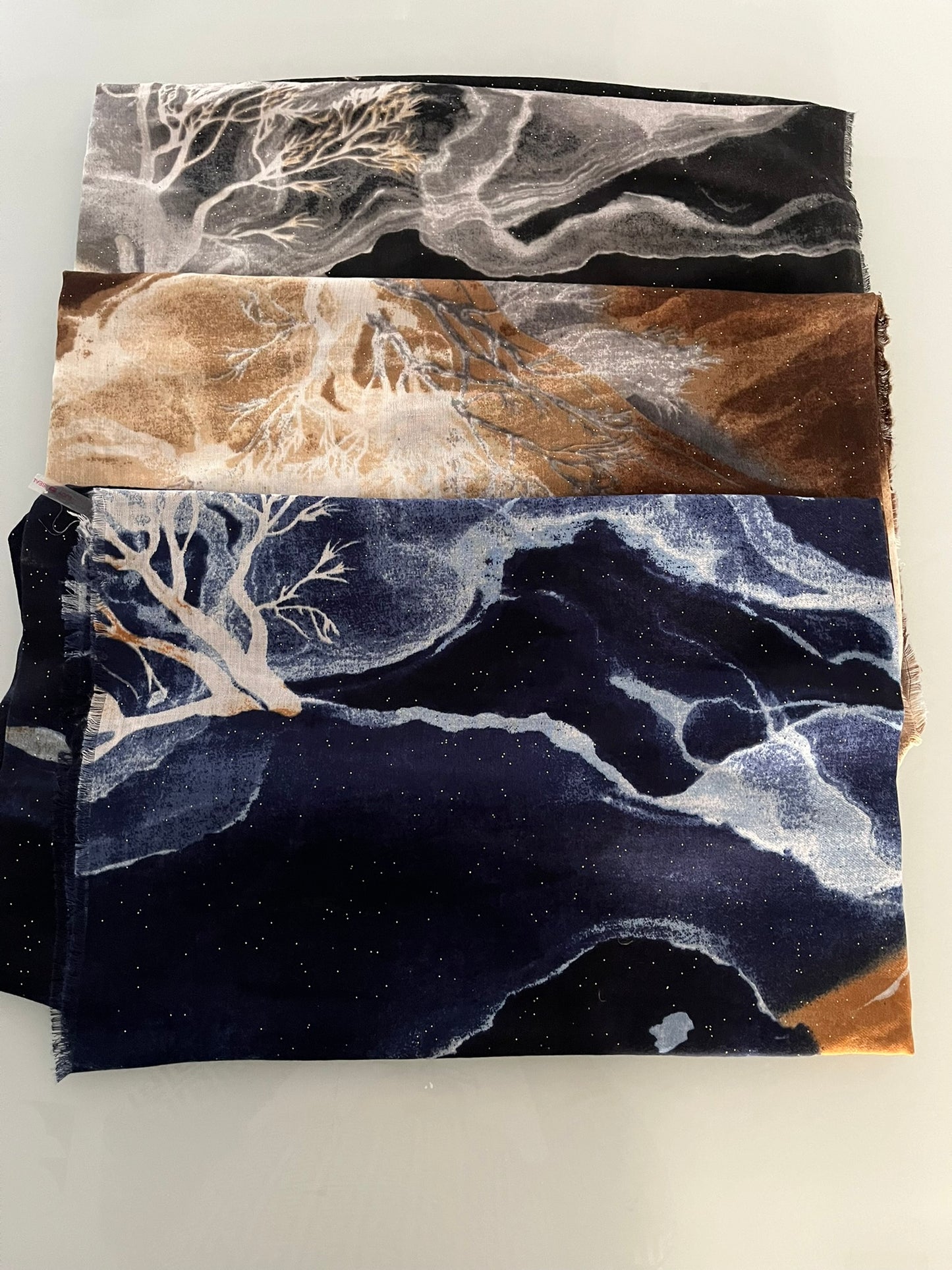 Foulard Femme douce et chic avec ses nuances de couleurs