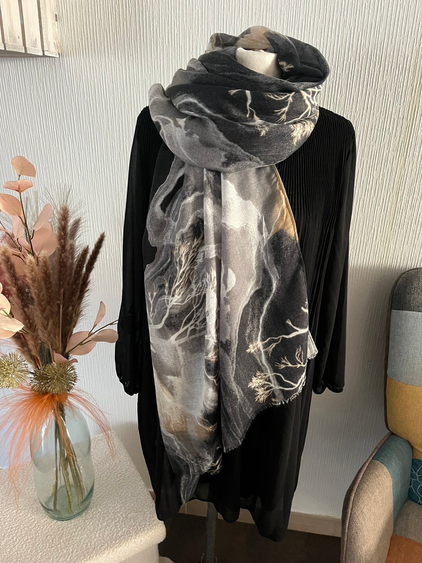 Foulard Femme douce et chic avec ses nuances de couleurs