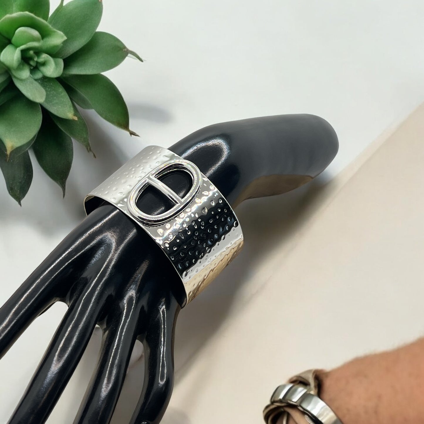 Bracelet JONC Large élégant mode - Acier Inoxydable en Doré ou en Argenté