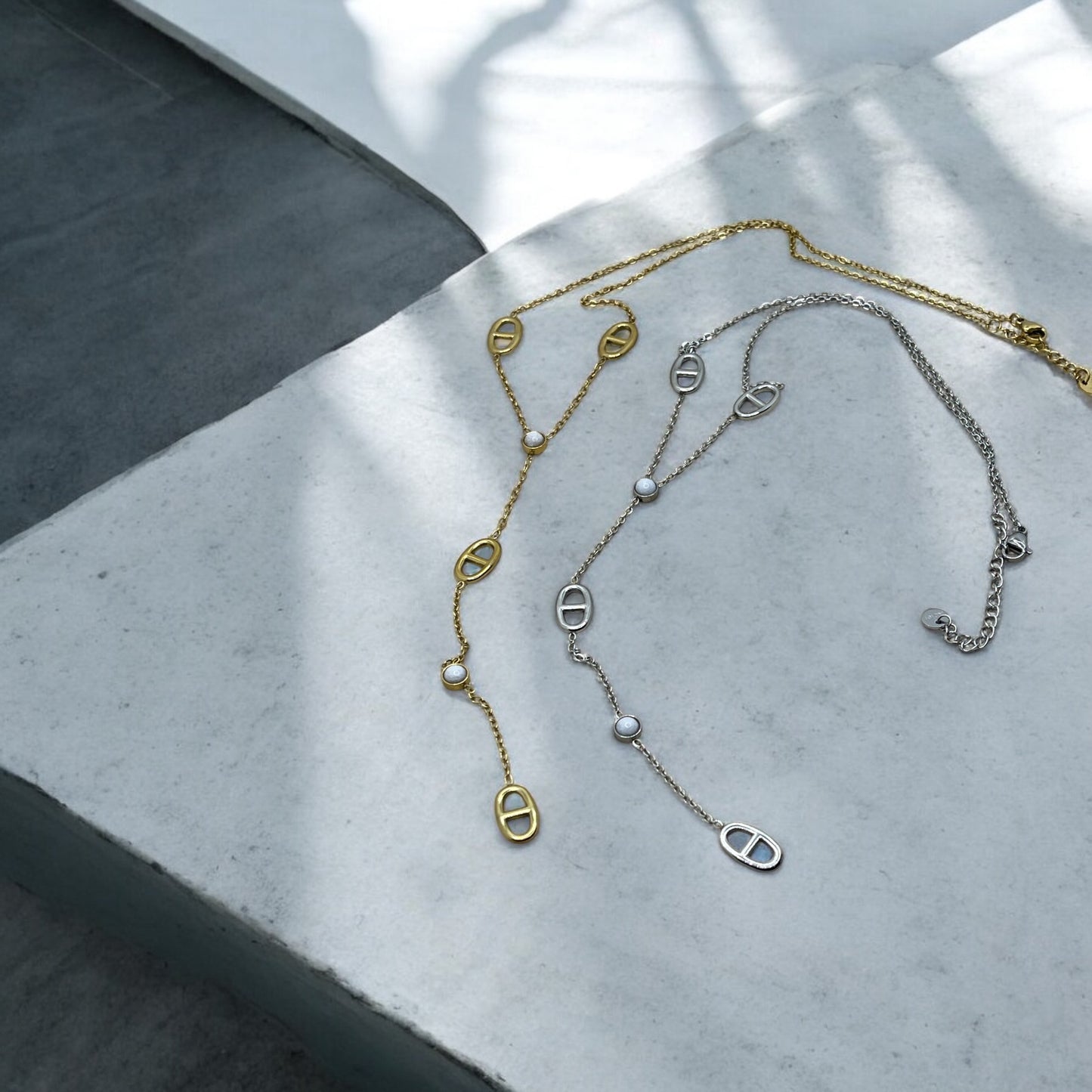 Collier chaine fine très élégant mode - Acier inoxydable Doré ou en Argenté