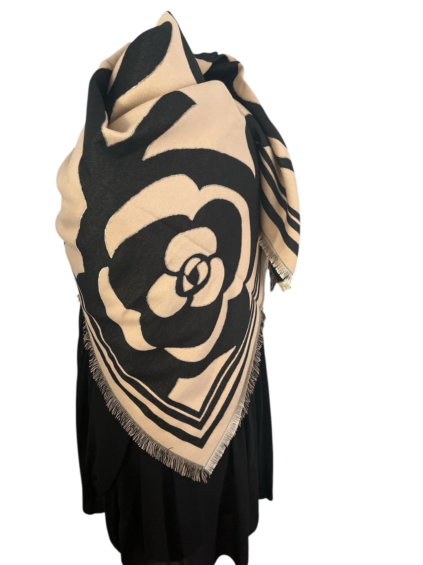 Echarpe Carré Douce toucher Cashmere - 3 Couleurs disponible