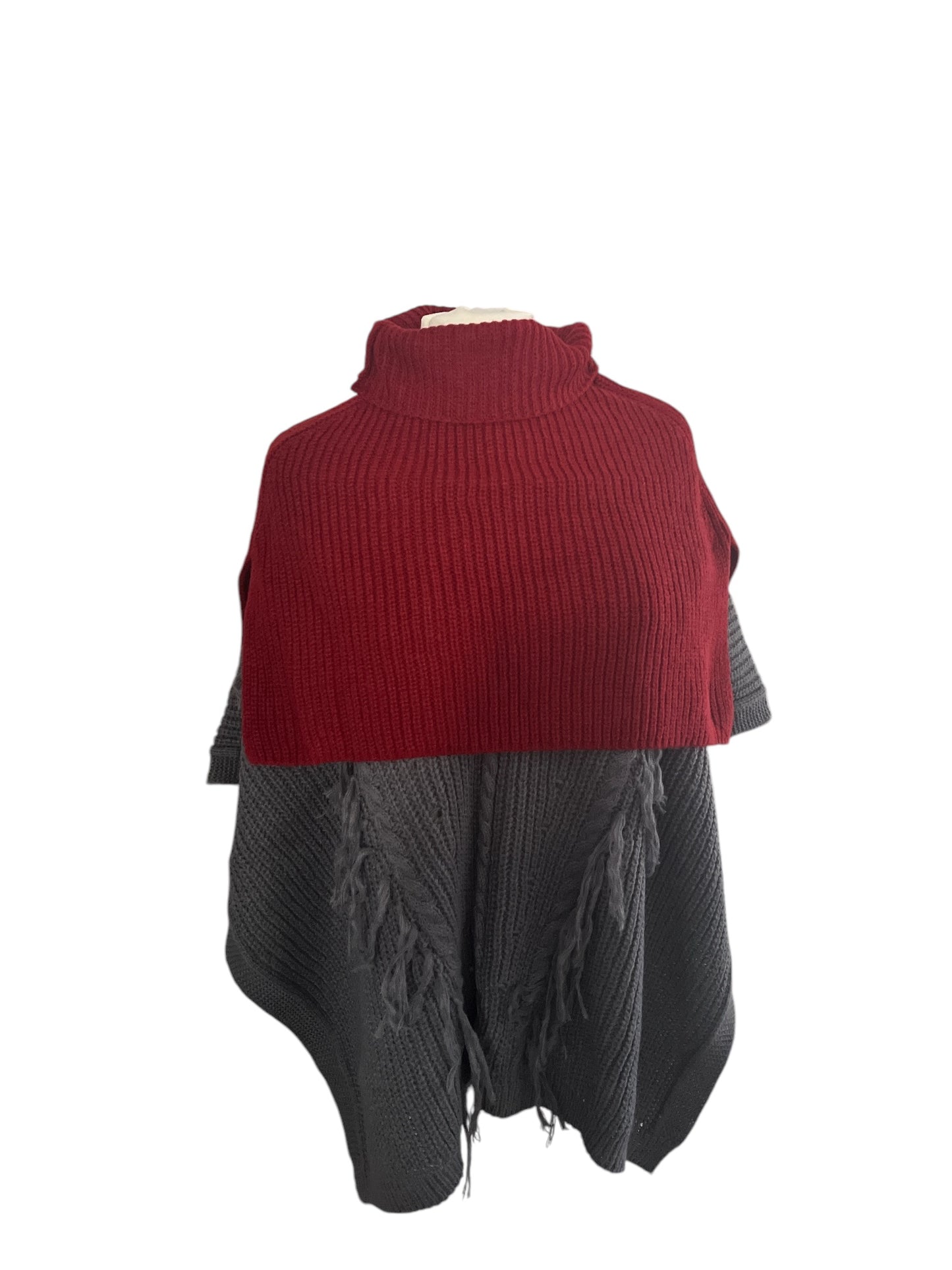 Poncho en Mail Femme avec motif tressé et franges