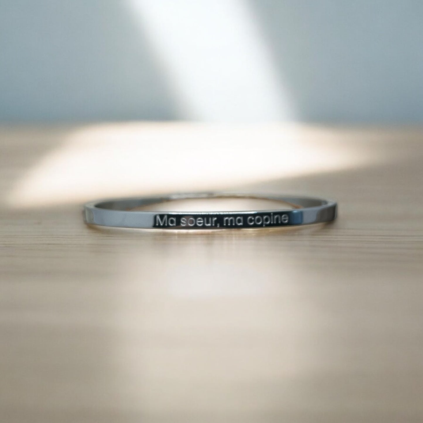 Bracelet Jonc à message ( Ma soeur, ma copine ) - Acier inoxydable doré ou Argenté