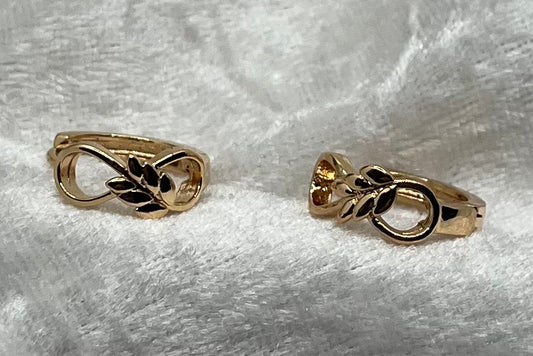 Boucles d'oreilles créoles style anneau croisé et épi - Acier inoxydable doré