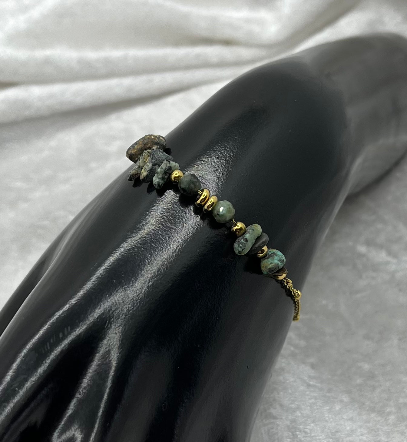 Bracelet Femme Chaine fine Orné de Pierre Naturelle Turquoise Afrique - Acier Inoxydable - Doré