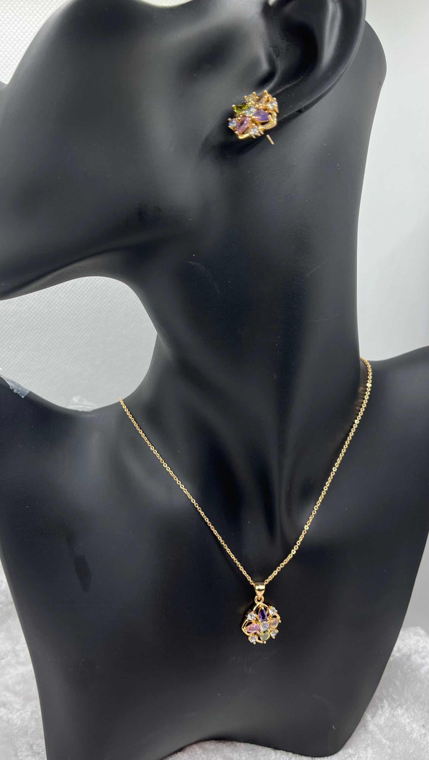 Ensemble Bijoux Femme - Collier chaine + Boucles d'oreilles pendentif fleur ornés de strass - Acier inoxydable Doré