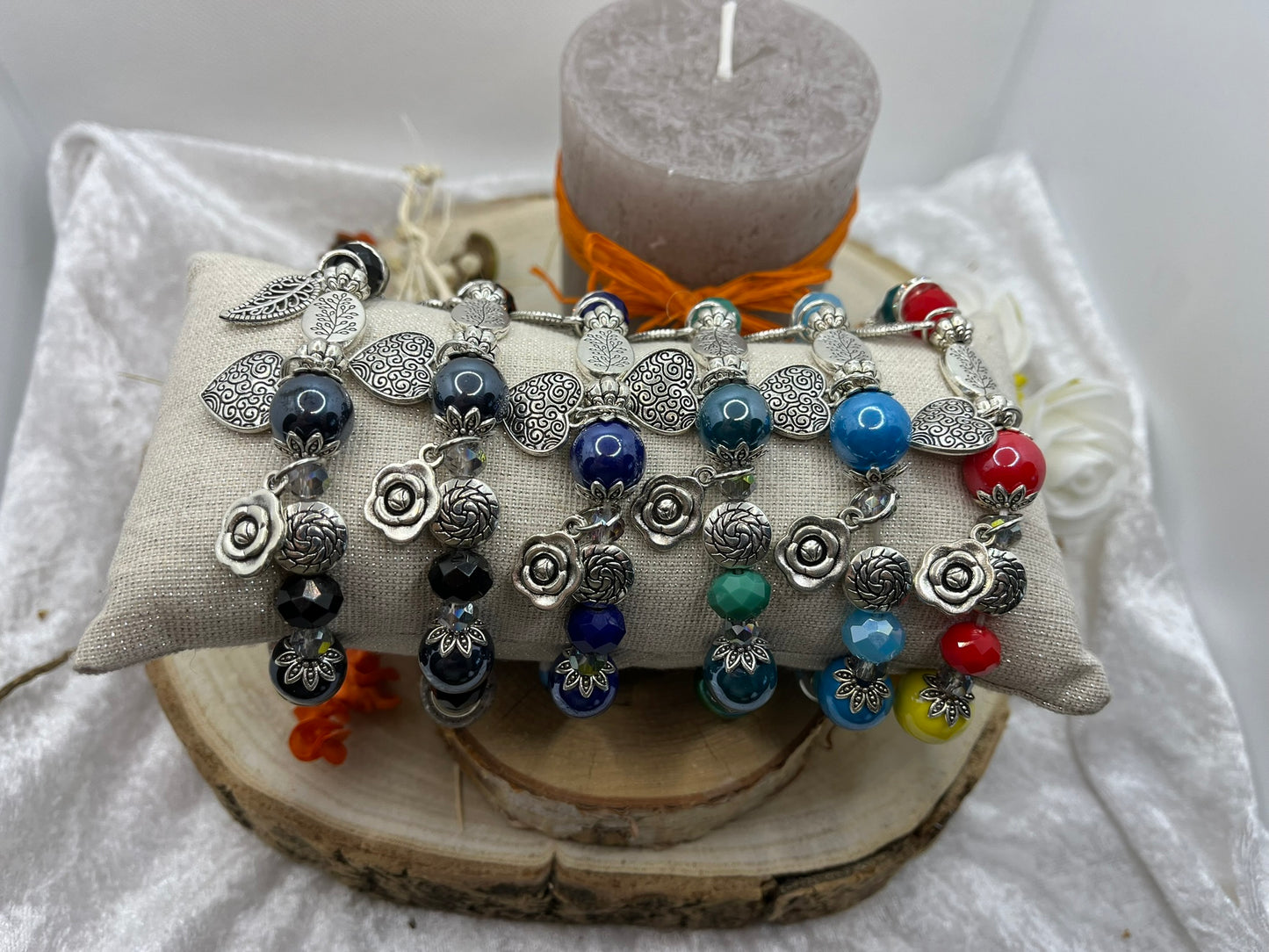 Bracelet fantaisie chic et mode ornés de pendentifs Coeur, Feuille et fleur - acier inoxydable