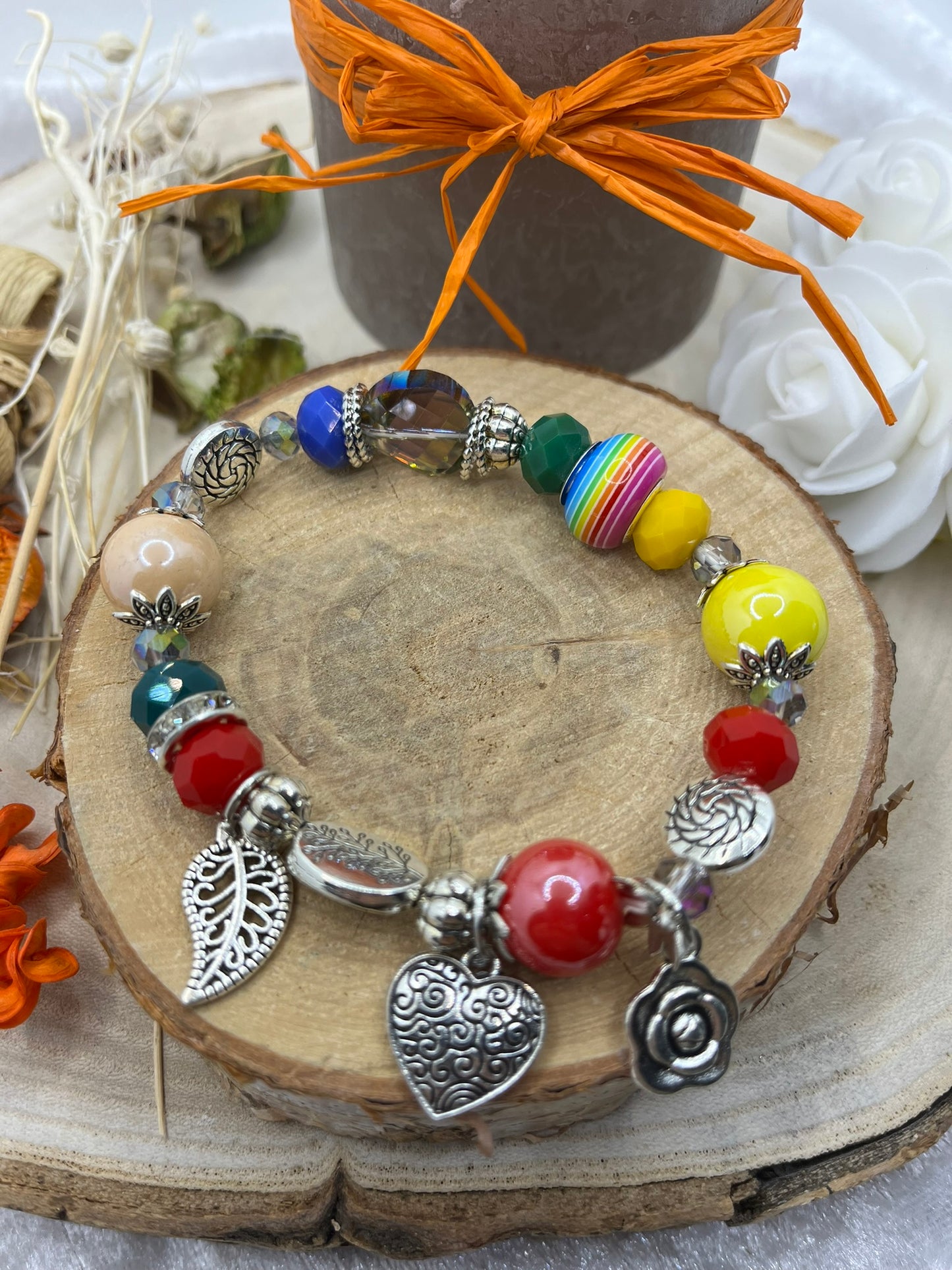 Bracelet fantaisie chic et mode ornés de pendentifs Coeur, Feuille et fleur - acier inoxydable