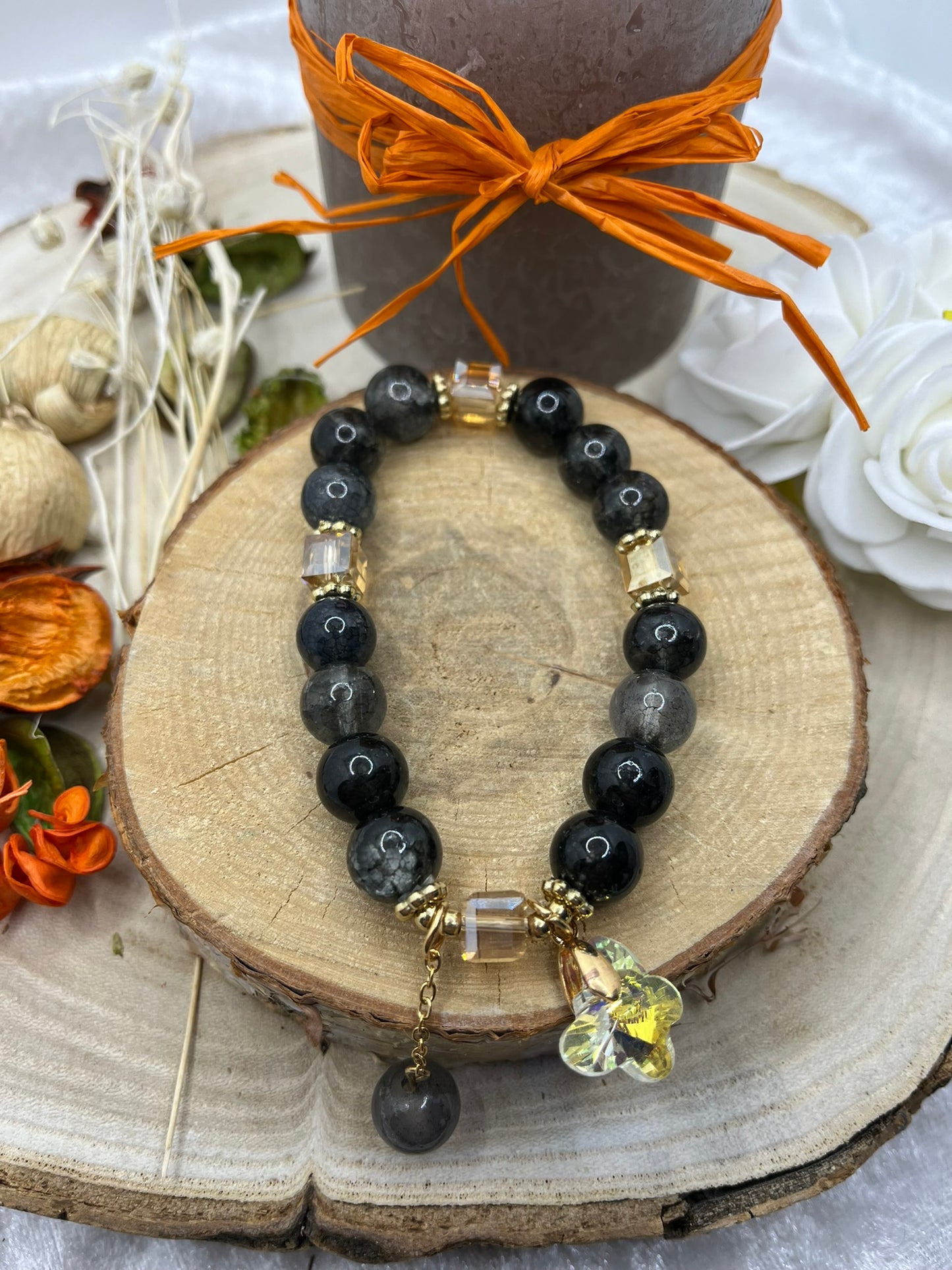 Bracelets Fantaisies Ornés de breloques