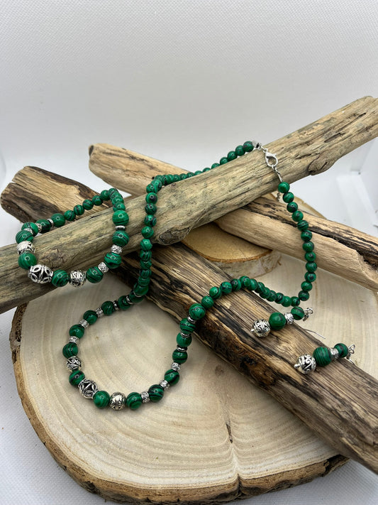 Ensemble Collier - Bracelet - Boucles d'oreilles - Malachite