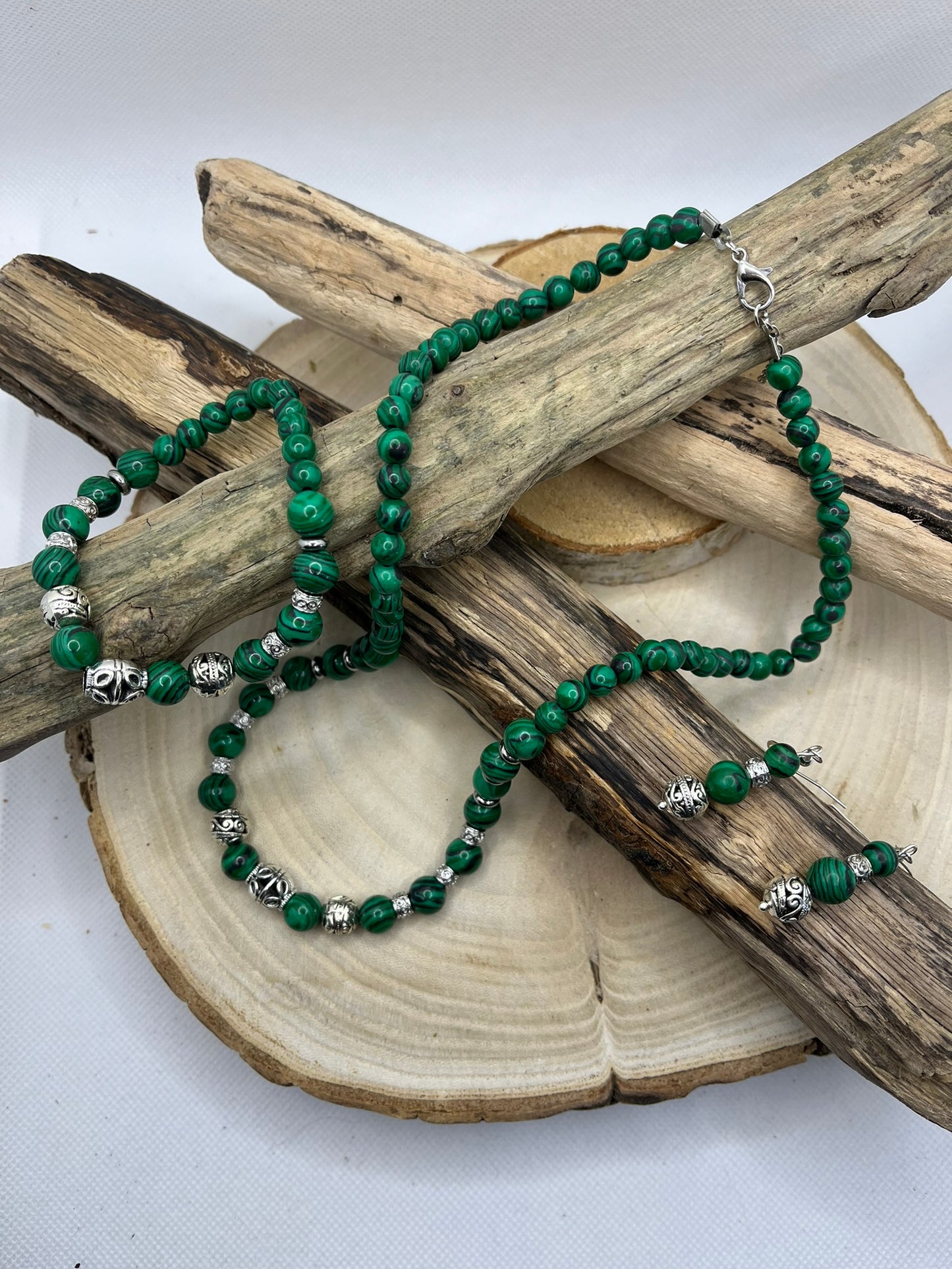 Ensemble Collier - Bracelet - Boucles d'oreilles - Malachite