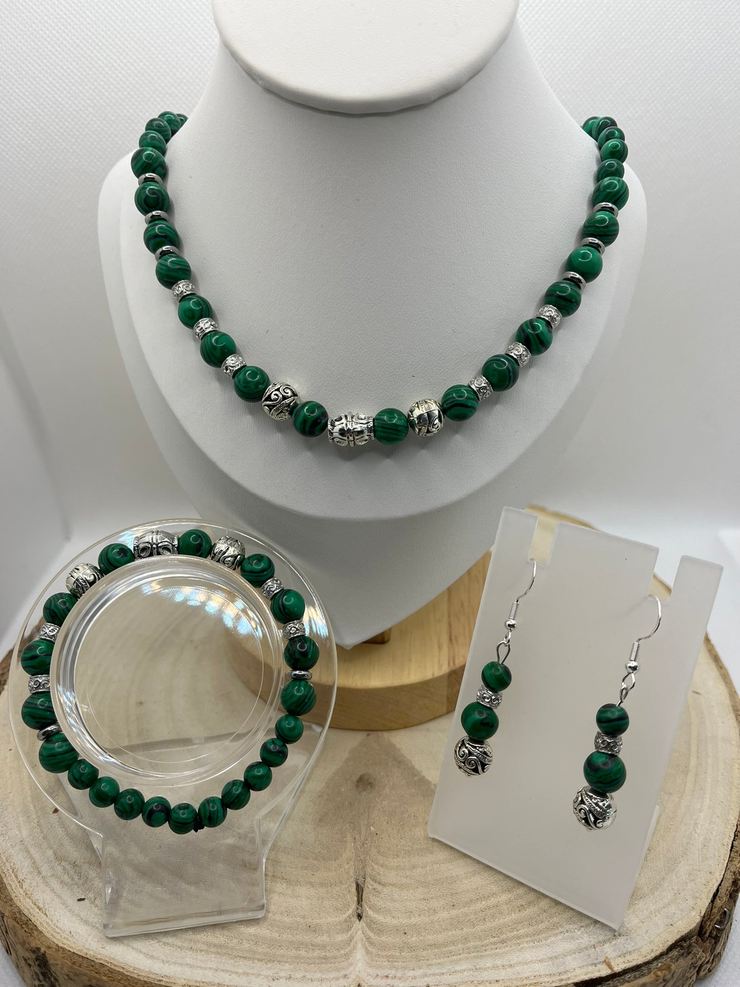 Ensemble Collier - Bracelet - Boucles d'oreilles - Malachite