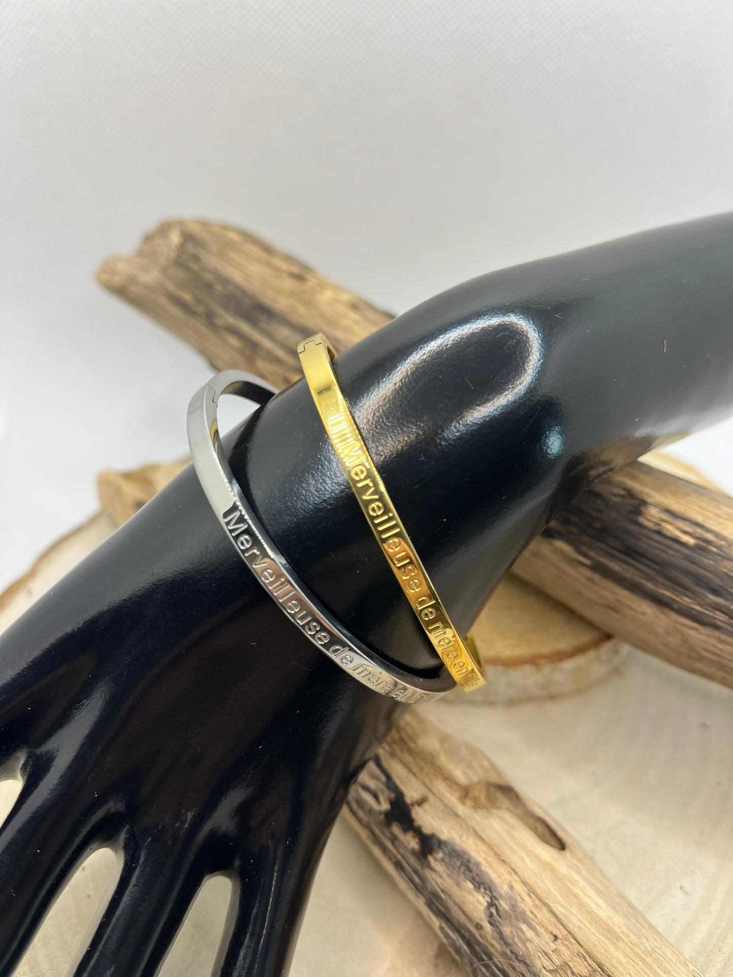 Bracelets Jonc message ( Merveilleuse de mère en fille ) - Acier inoxydable en doré ou en argent