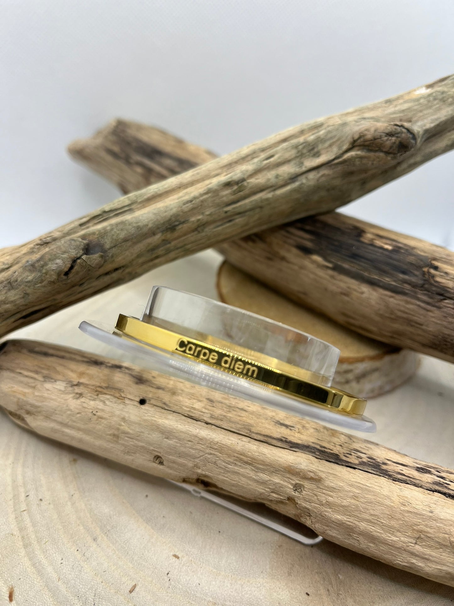 Bracelet Jonc à message ( Carpe diem ) - Acier inoxydable en doré et en argenté