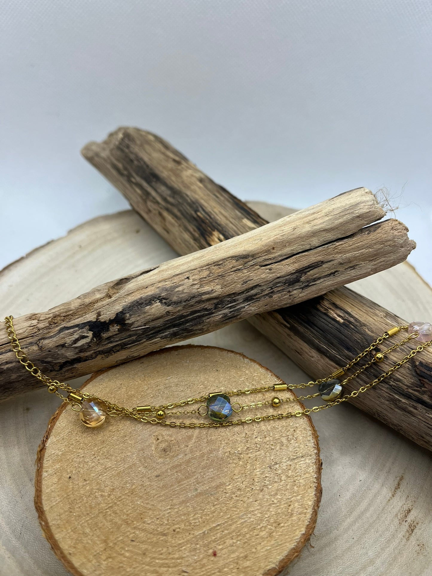 Bracelet sur 3 chaines fine et ses perles - Acier Inoxydable - Doré