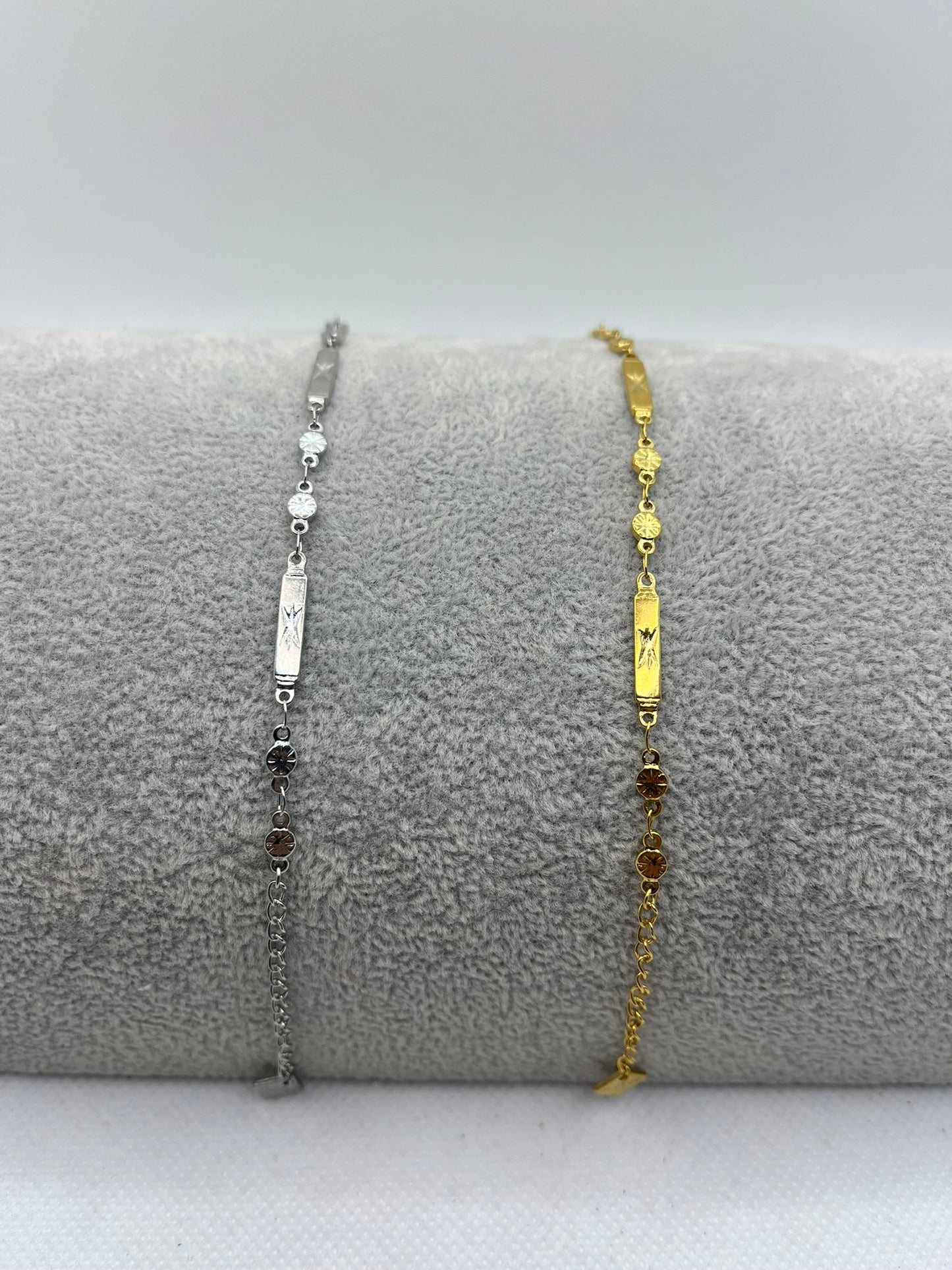 Bracelet chaine stylé très jolie - Acier Inoxydable -Doré ou en Argenté
