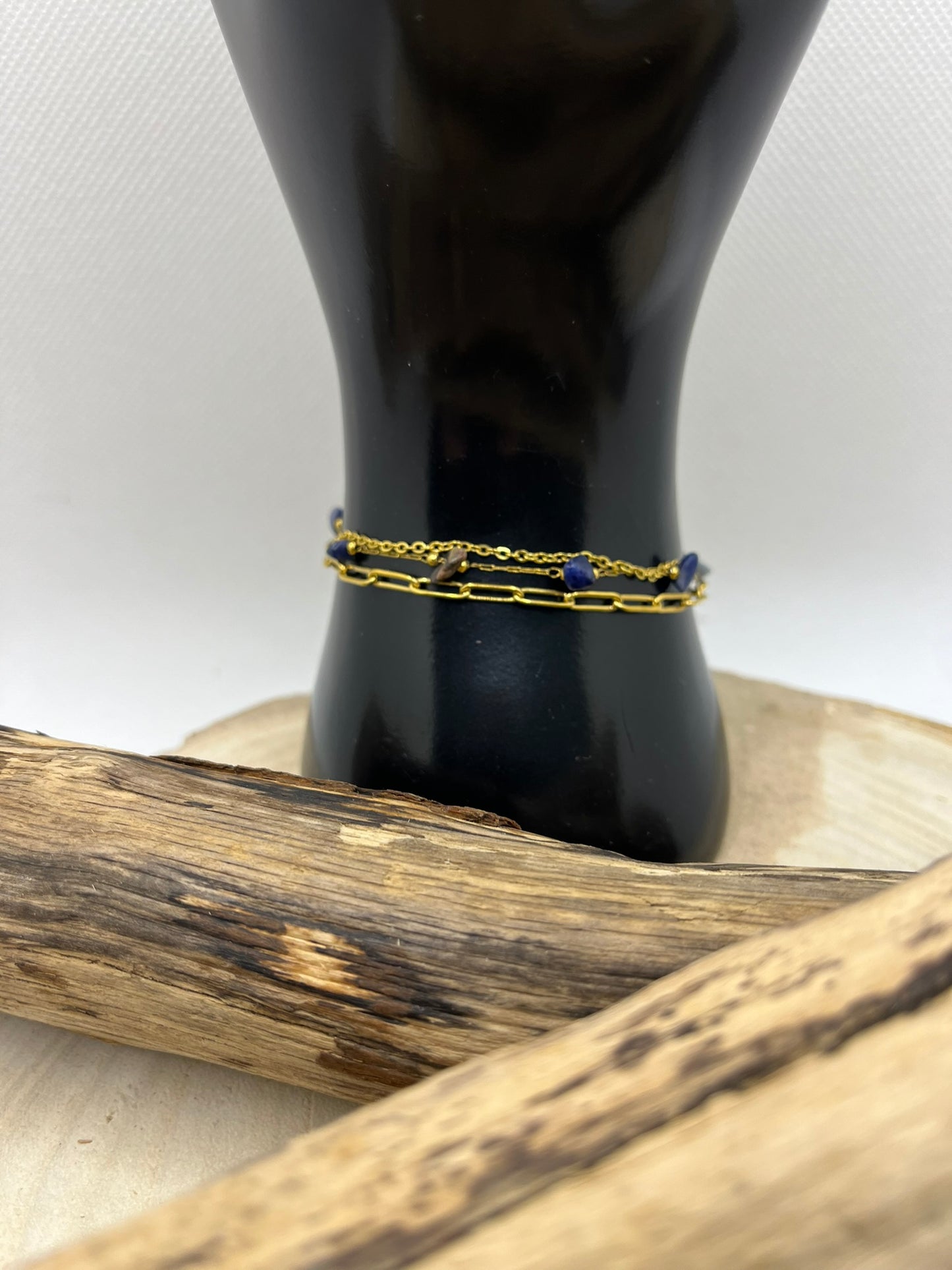 Bracelet 3 Chaines et ses perles bleu - Acier Inoxydable - Doré