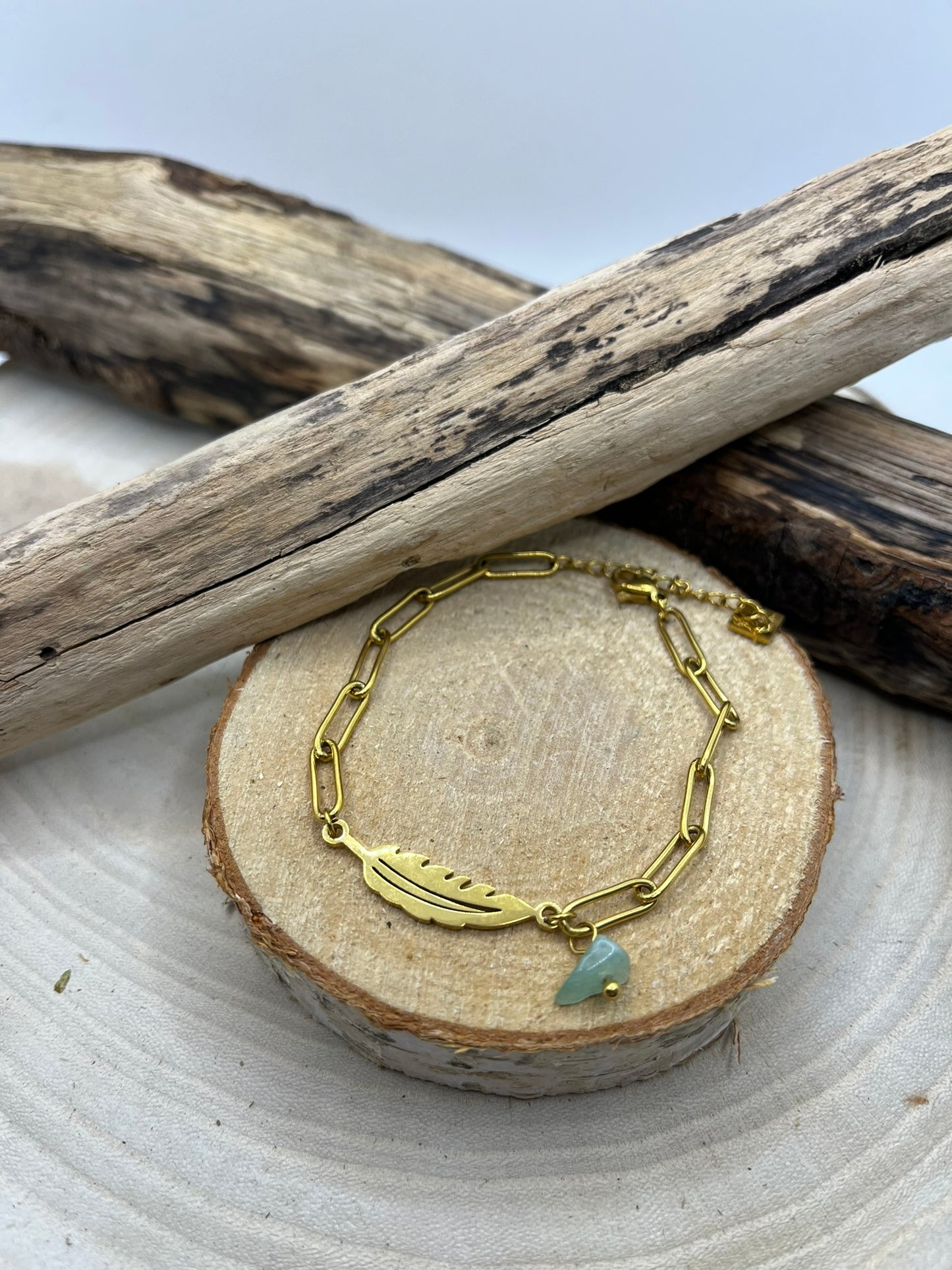 Bracelet Chaine Maillon avec Plume et pierre aventurine - Acier Inoxydable - Doré