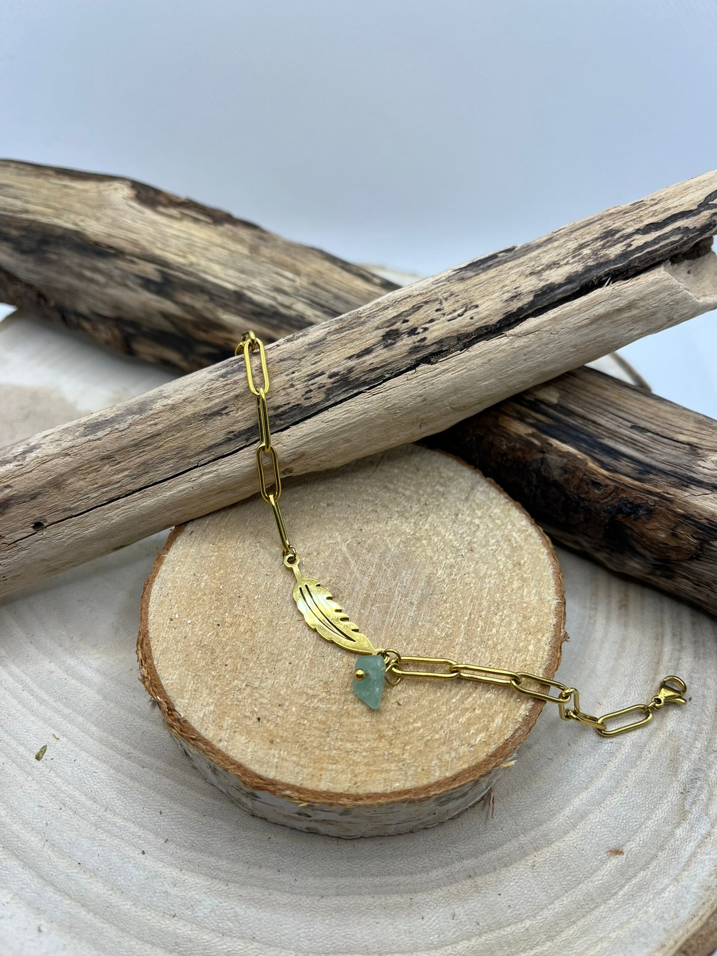 Bracelet Chaine Maillon avec Plume et pierre aventurine - Acier Inoxydable - Doré