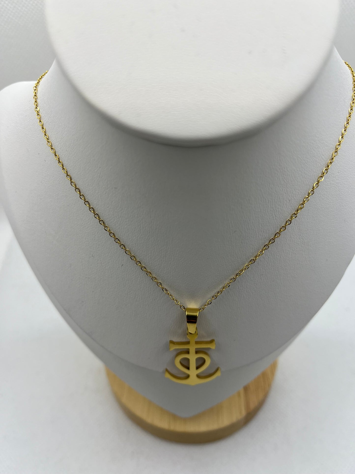 Chaîne Fine doré - Avec Pendentif Coix de Camargue - Homme ou Femme - Doré