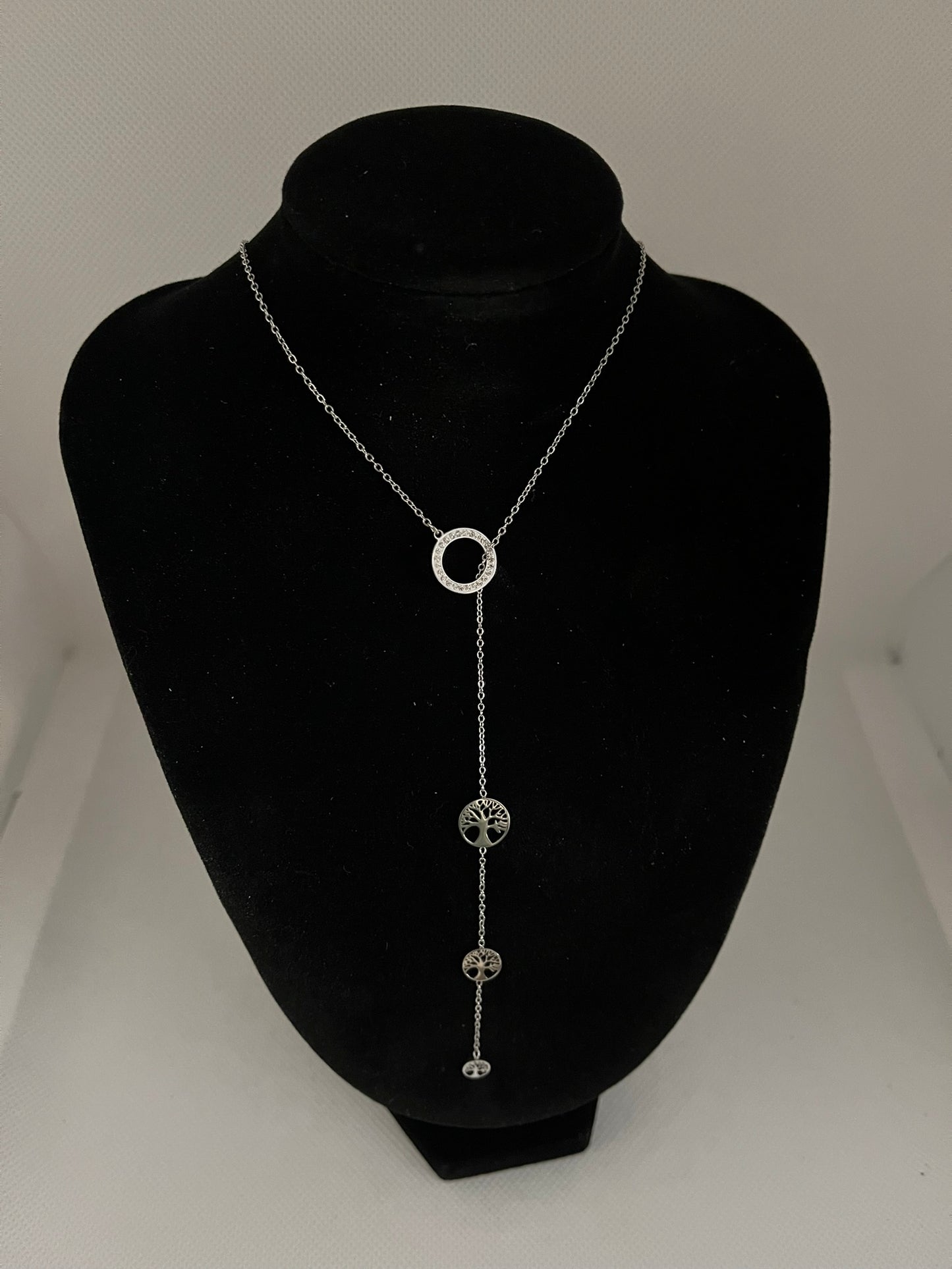 Collier Femme Chaine fine avec Pendentif Anneau ornés de strass brillant et 3 Arbres de Vie - Acier Inoxydable Argenté