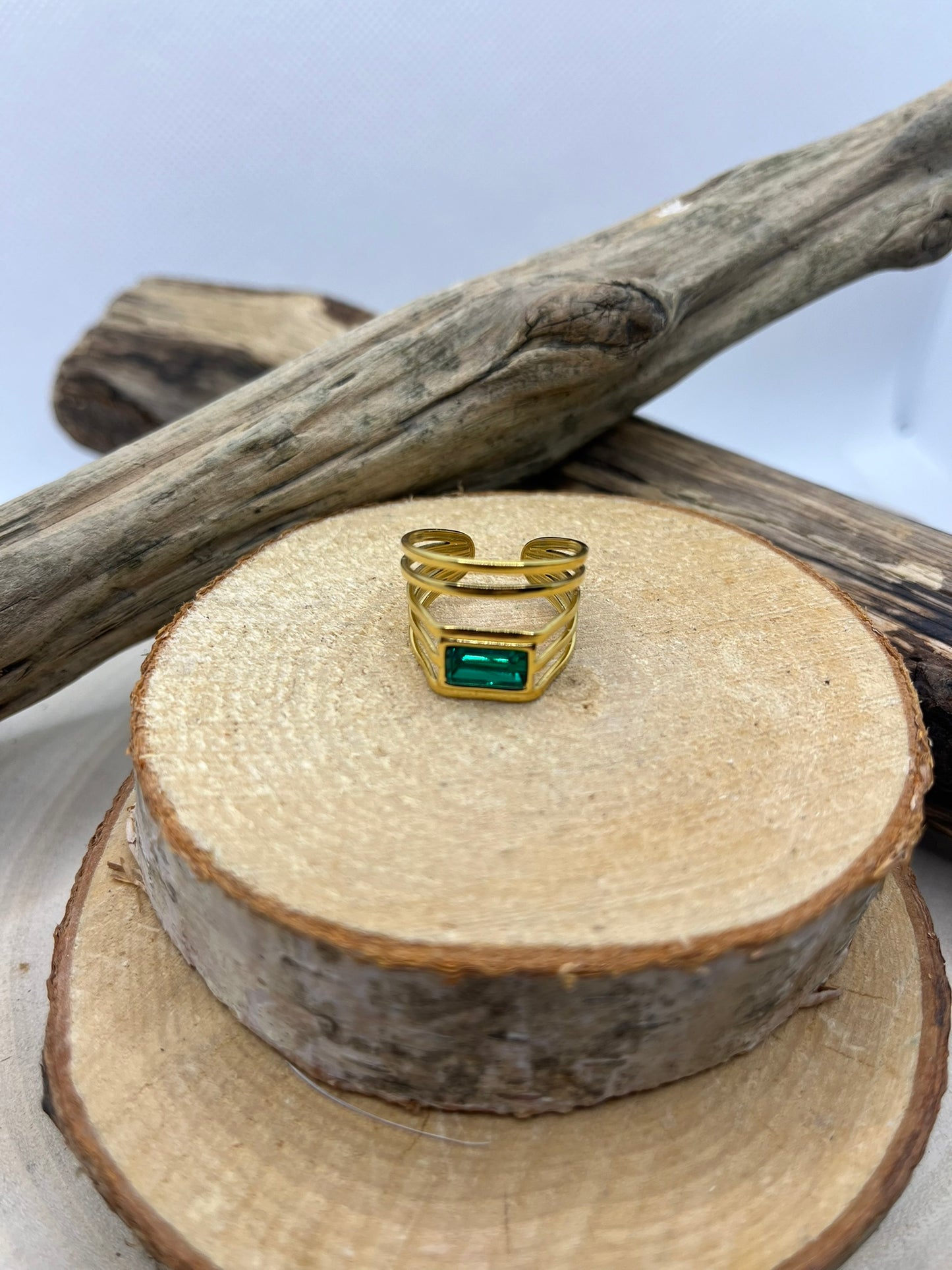 Bague Large Chic et élagante Orné d'un brillant Vert