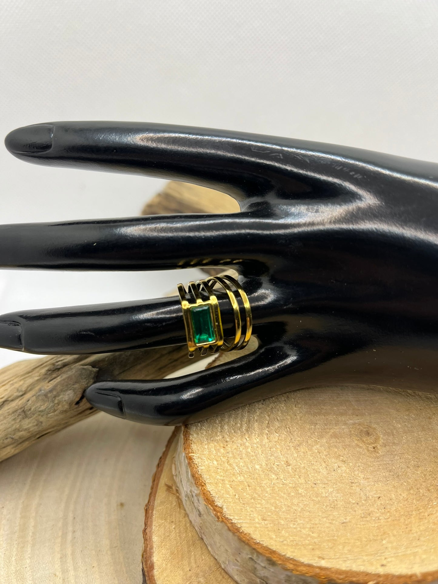 Bague Large Chic et élagante Orné d'un brillant Vert