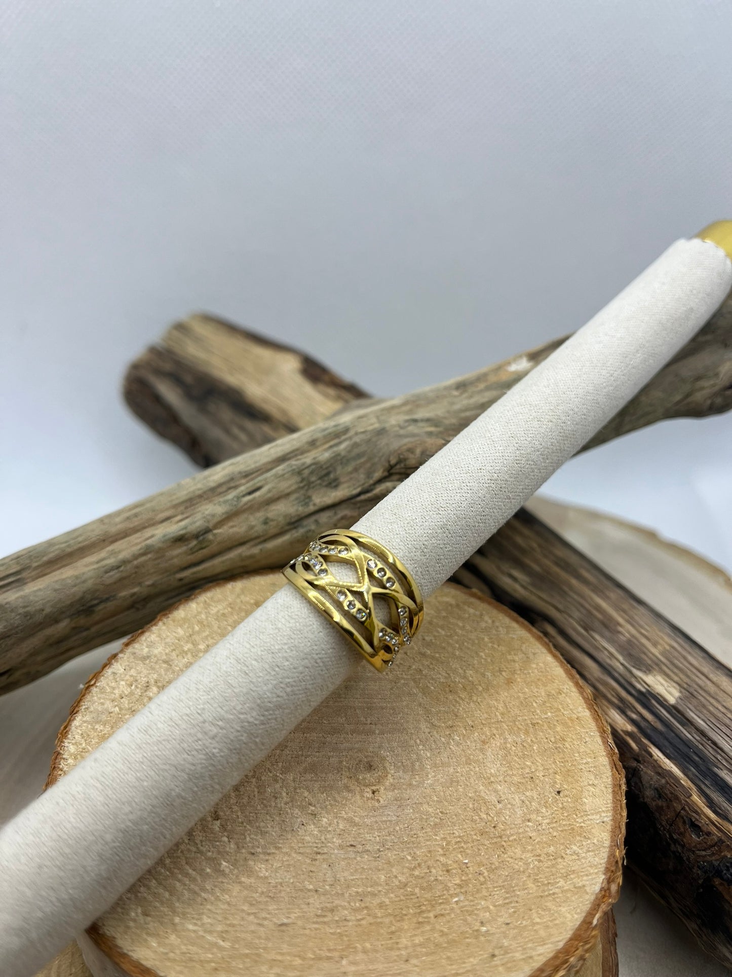 Bague ajustable symétrique en Acier inoxydable doré Orné de strass très élégante