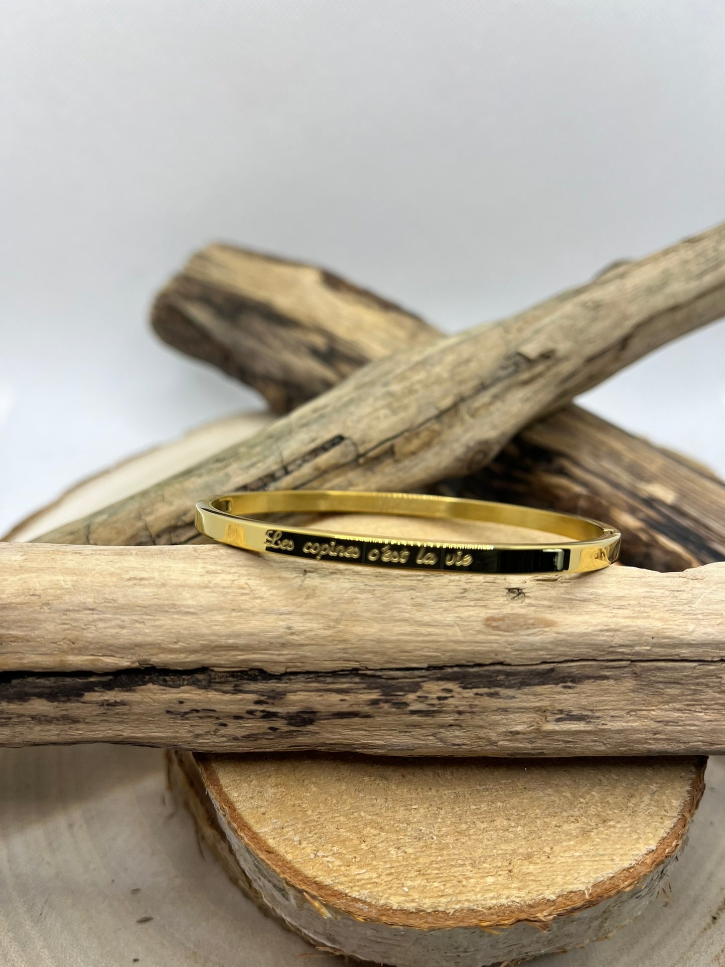 Bracelet Jonc à message ( Les copines, c'est la vie ) - Acier inoxydable en doré ou en argent
