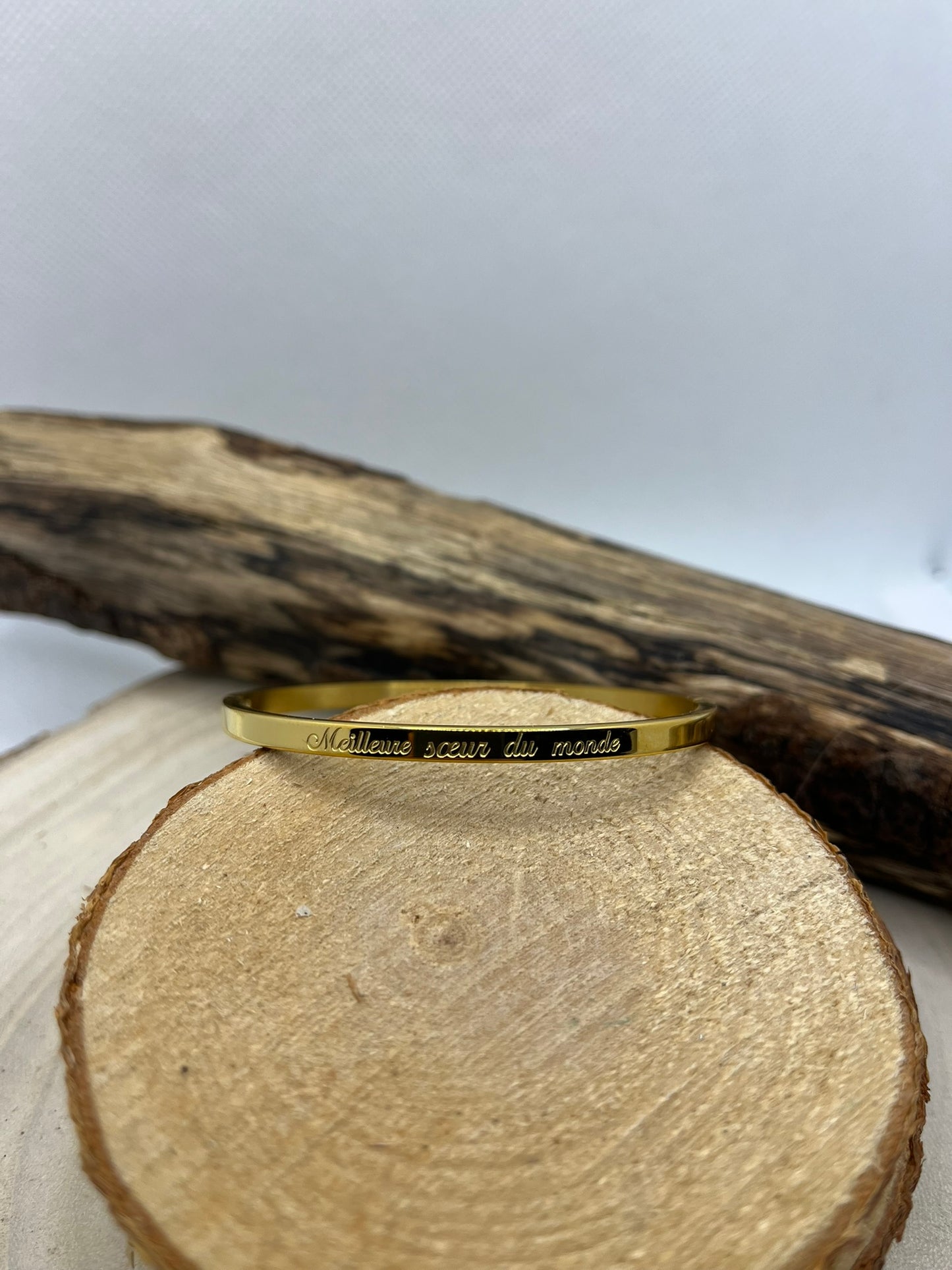 Bracelet Jonc à méssage (Meilleure Soeur du Monde) - Acier Inoxydable doré ou en Argenté