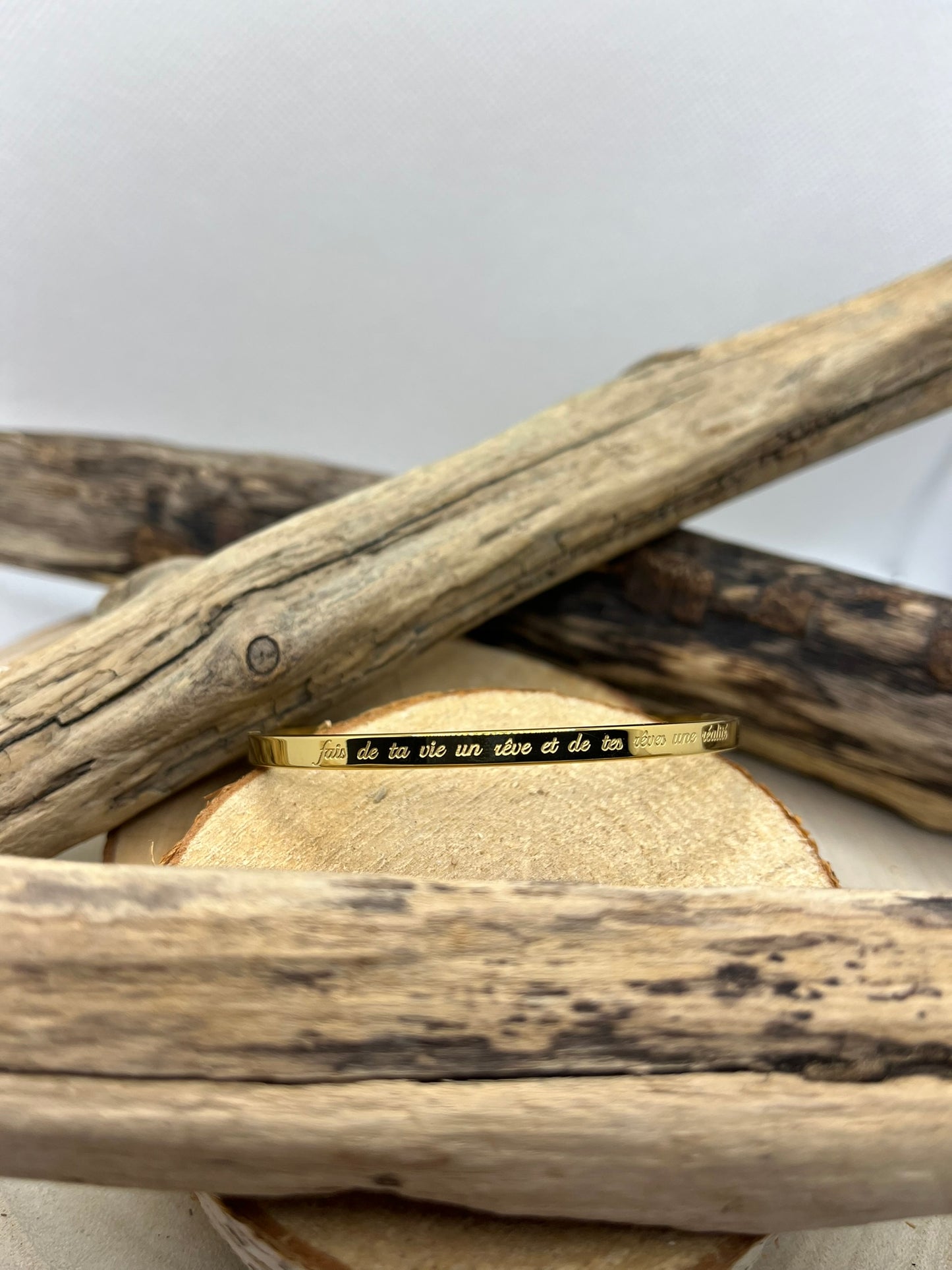 Bracelet Jonc Message personnalisée (Fais de ta vie un rêve et de tes rêves une réalité) - Acier Inoxydable Doré ou en Argenté