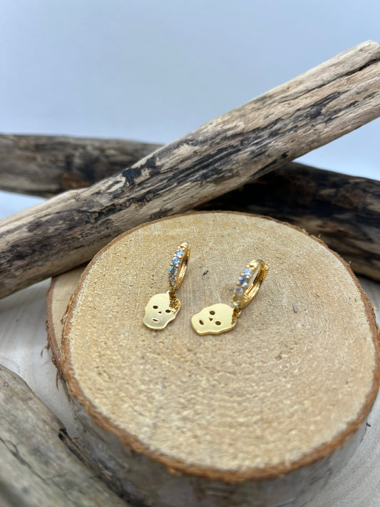 Boucles d'oreilles créole Ornée de strass - Acier inoxydalbe - avec un pendentif tête de mort